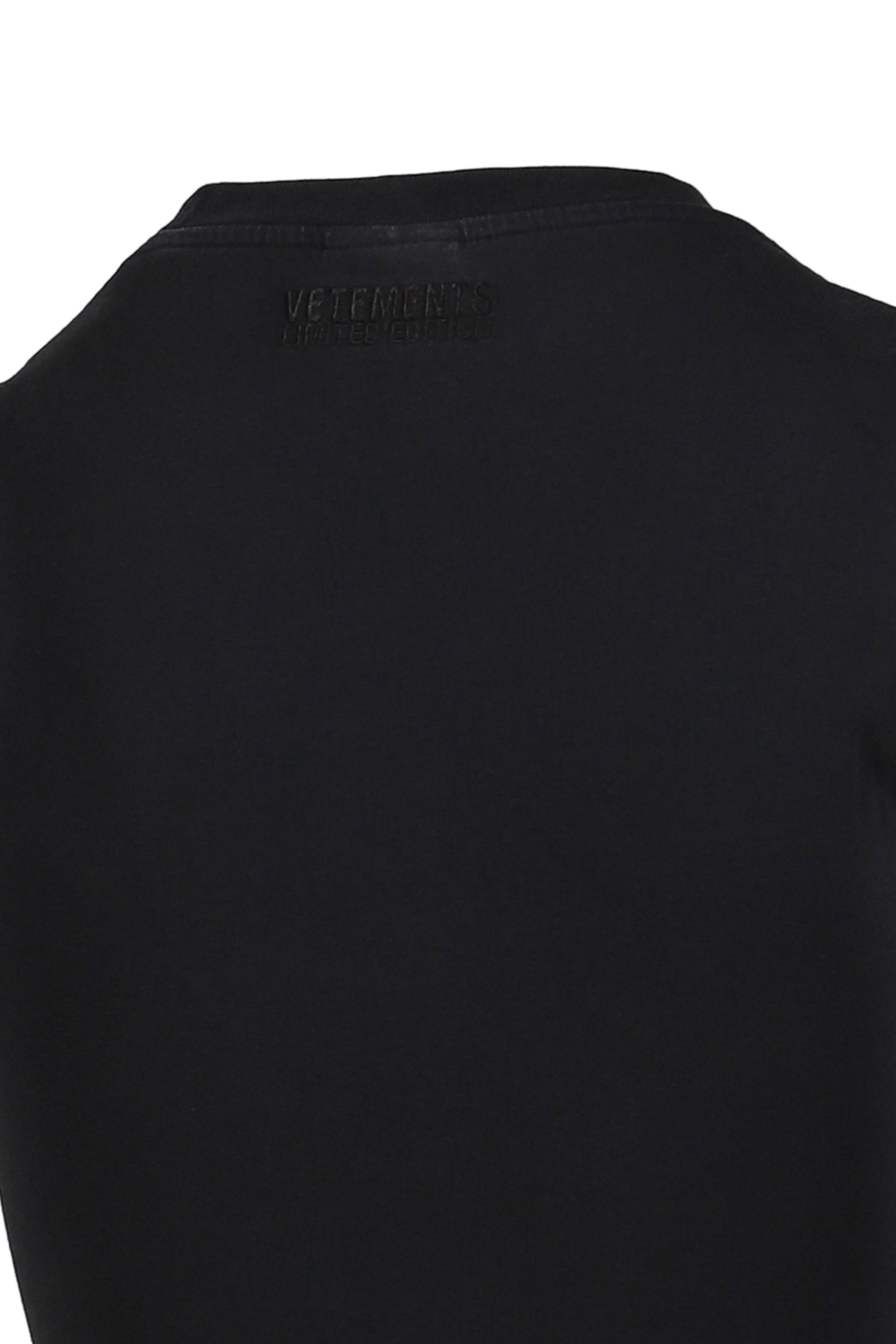 VETEMENTS BIKER CROSS LOGO FRONT SLEEVE T-SHIRT / BLK