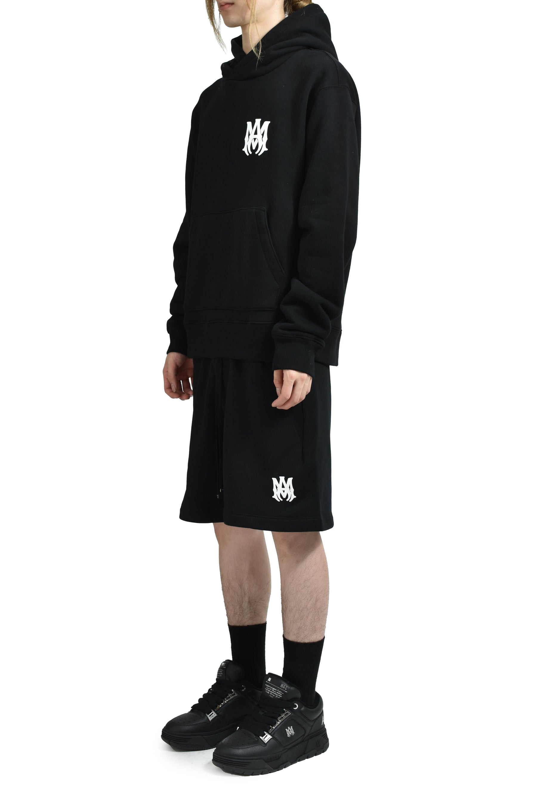 MA CORE LOGO SHORT / BLK