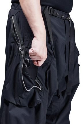 ENCAPSULATED NYLON ULTRAWIDE DRAWCORD CARGO TROUSER GEN. 1 (P30AL-E) / BLK