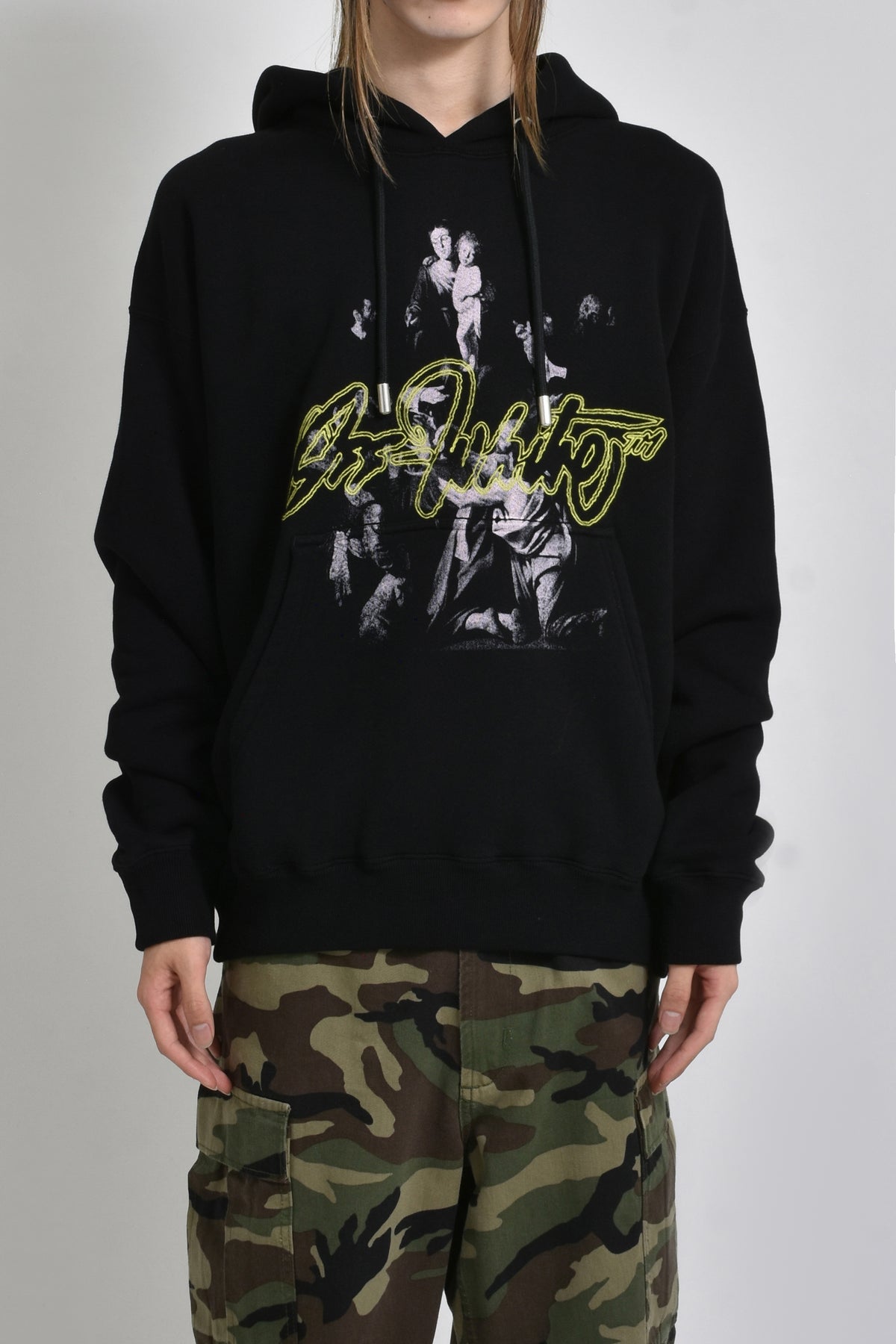 SCRIPT MARY SKATE HOODIE / BLK MULTICOLO