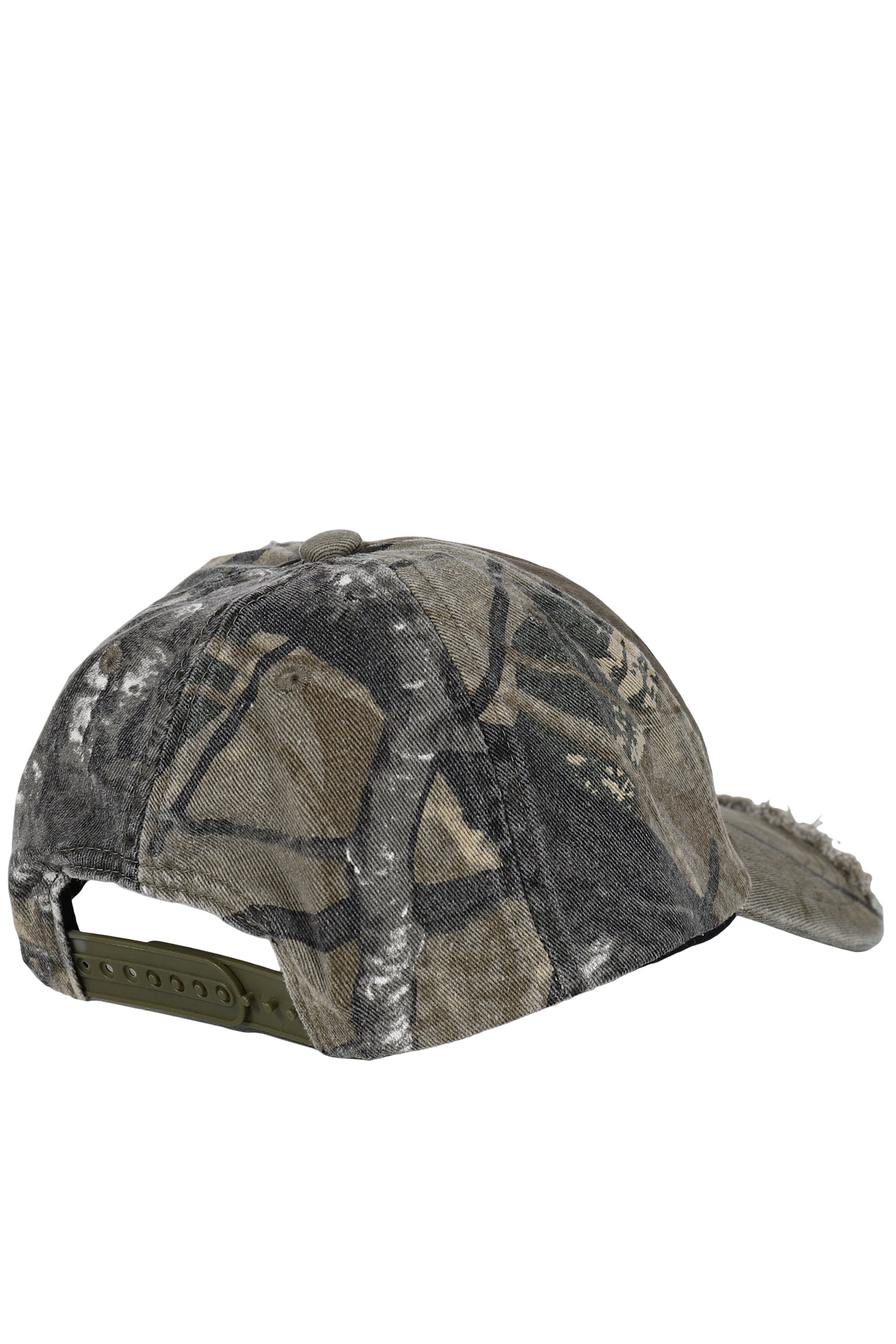 ON THE HUNT GRAPHIC HAT / CAMO