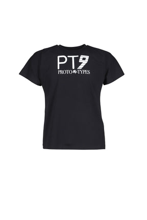 PT9-FITTED PRINTED TEE / BLK