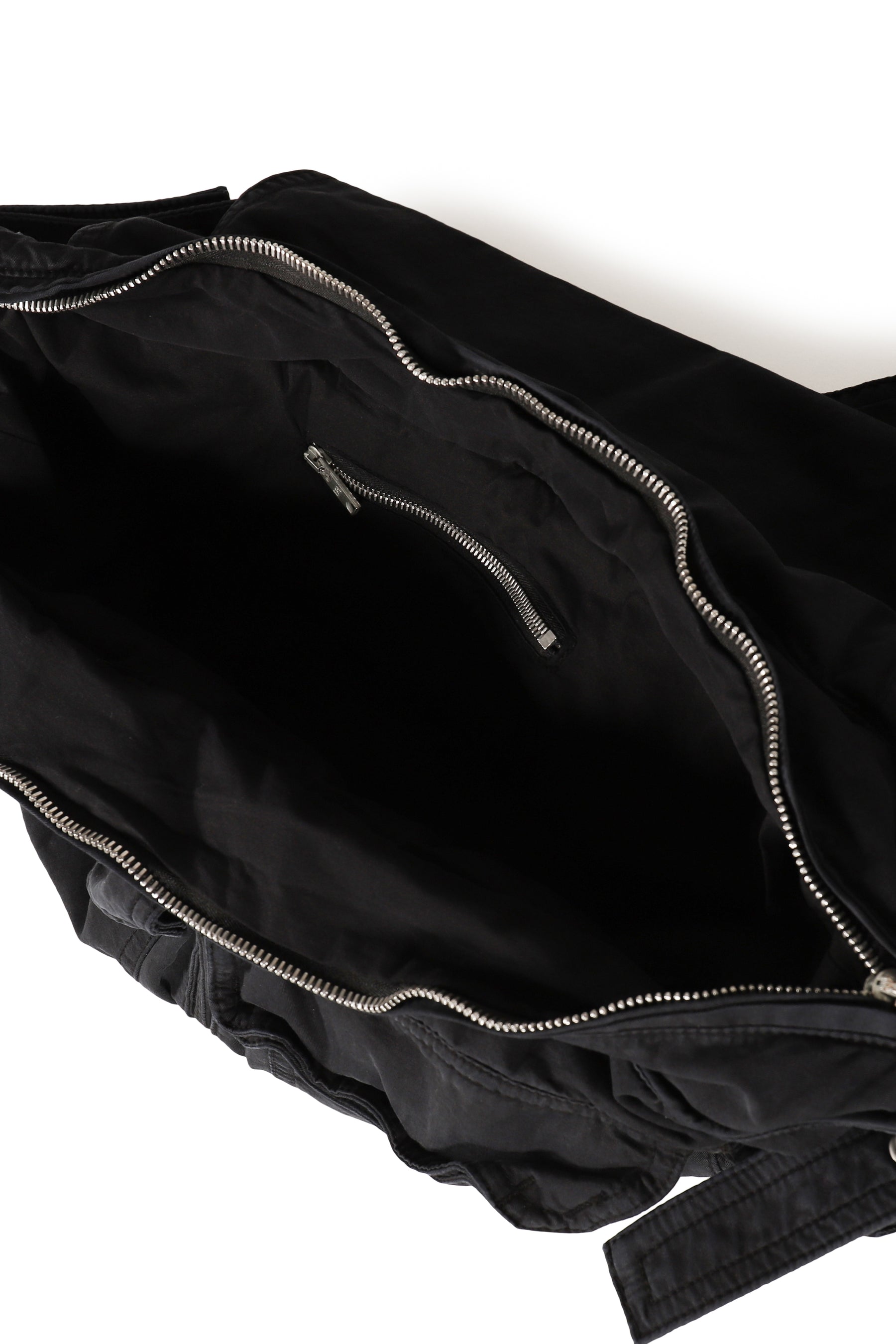 TWILL CARGO BAG WOVEN / BLACK 