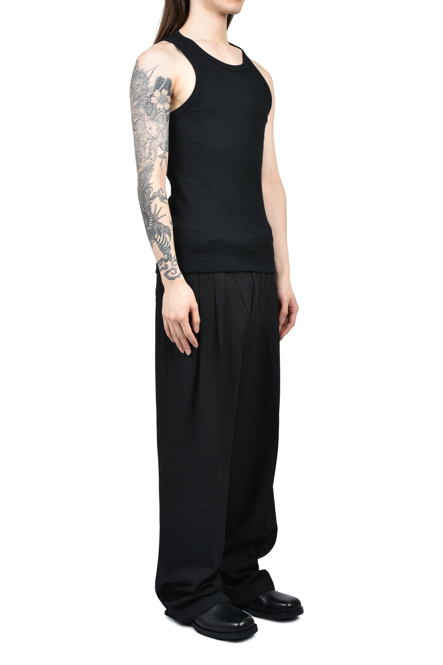 CMMN SWDN コモン スウェーデン SS26 OMARI DOUBLE PLEATED TROUSERS