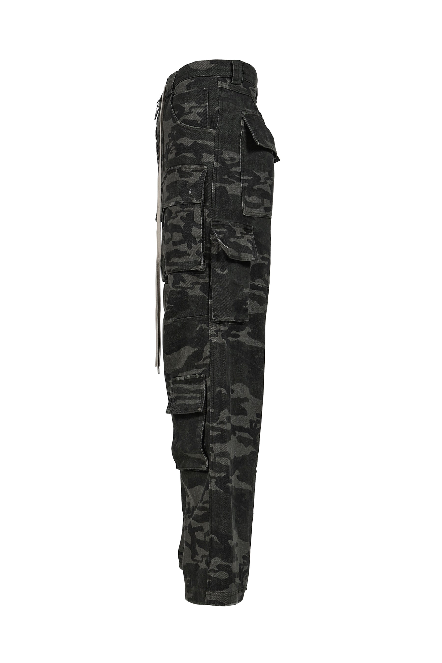 CAMO CARGO PANTS / WOODLAN CAMO