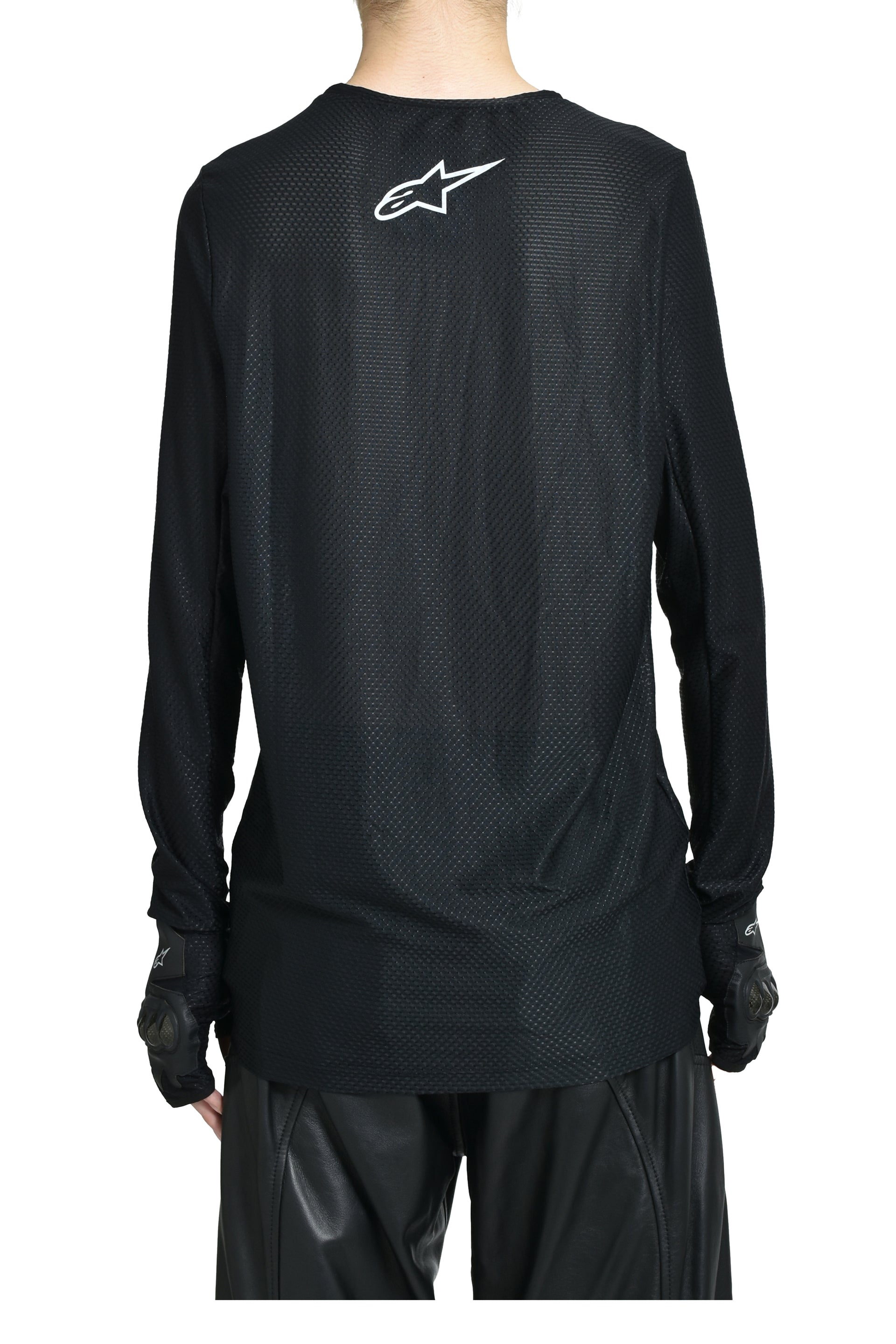 KNUCKLE LS TEE / BLK