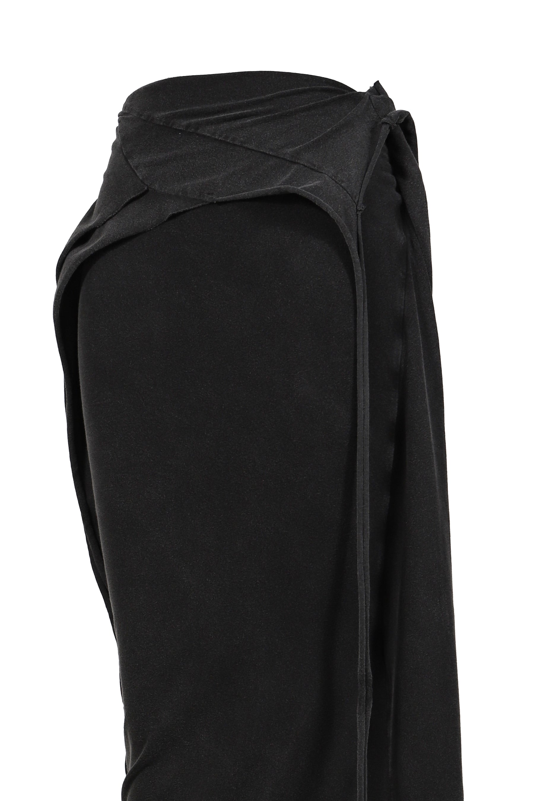SLITTED MAXI SKIRT / WASH BLK