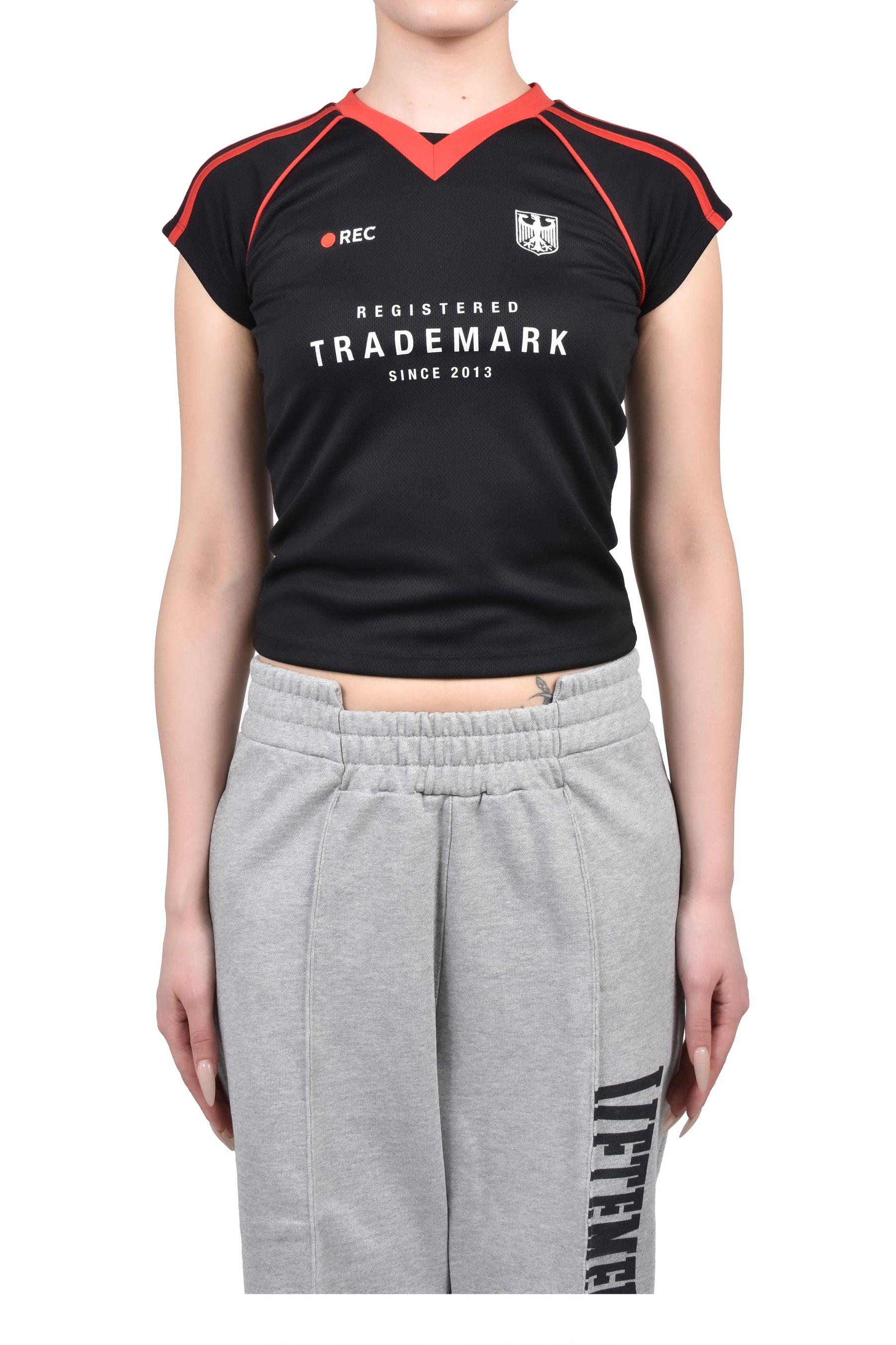 FOOTBALL JERSEY W / BLK RED