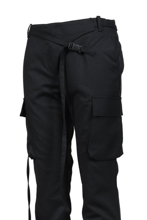 HEMLINE TUCK CARGO PANTS / BLK