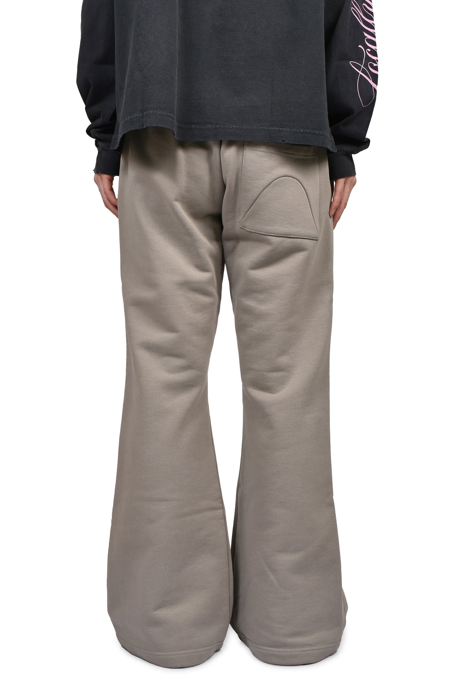 CLASSIC FLARE SWEATPANTS / DUST