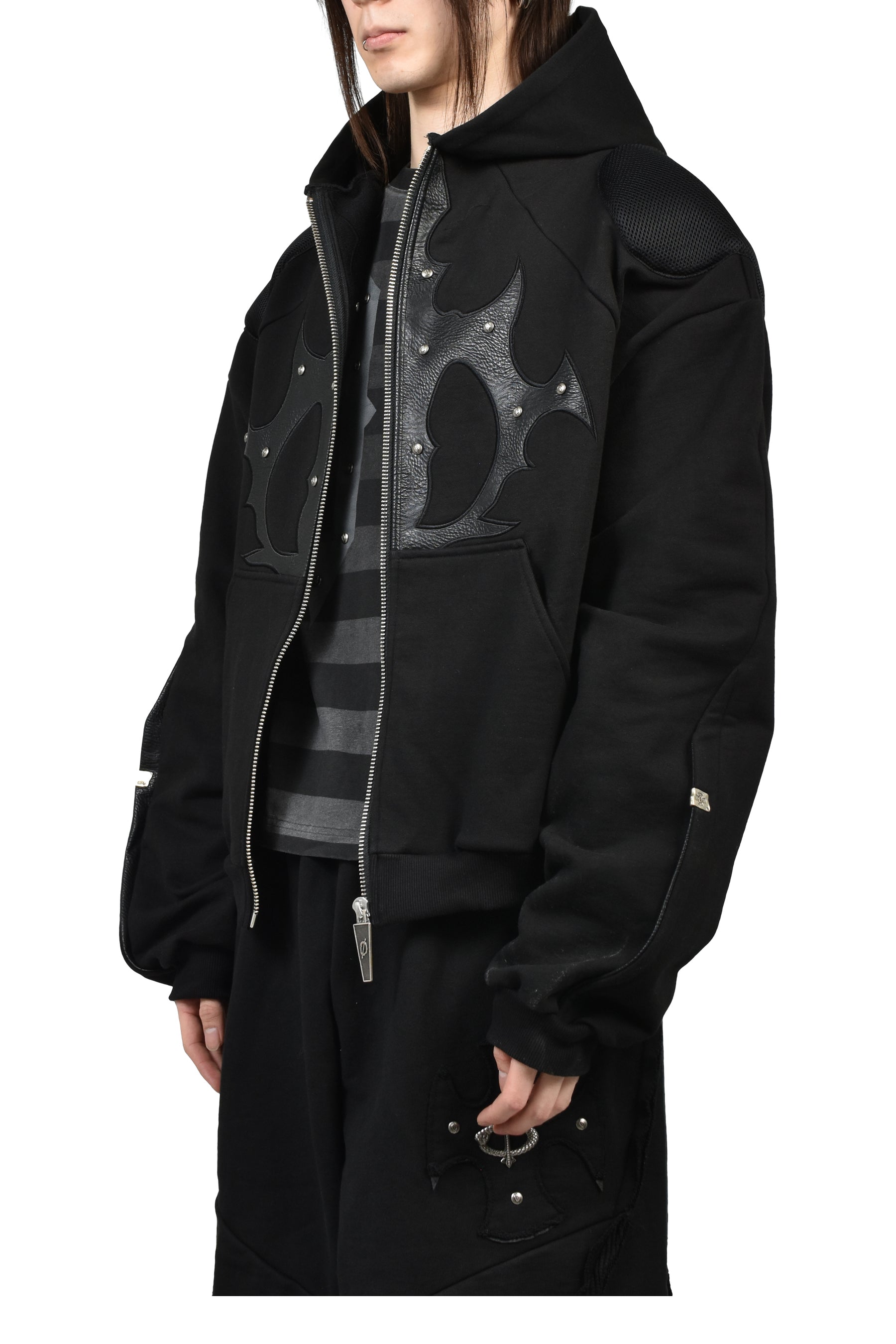 SKOOT PADDED HOODIE / BLK