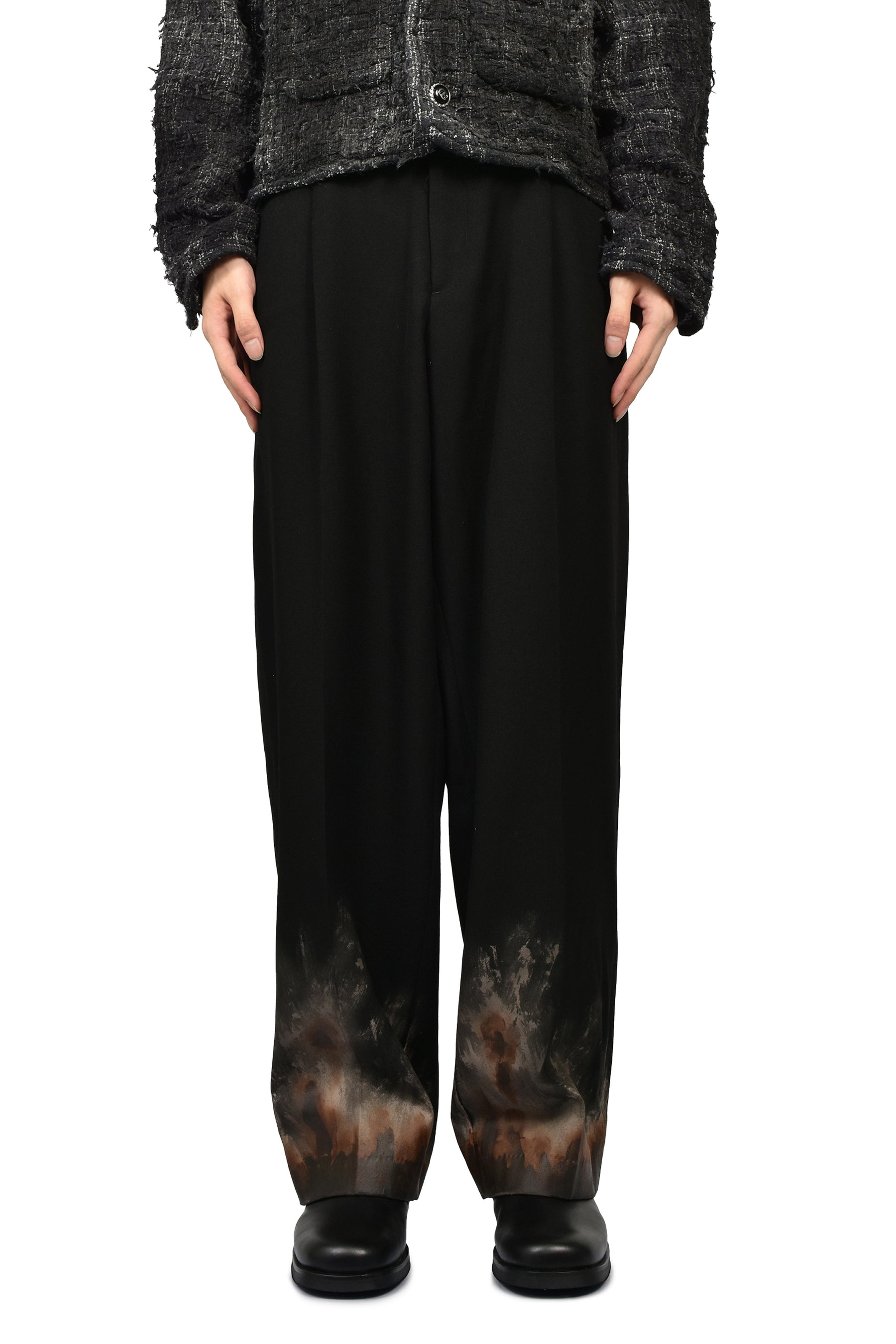 MUD-HAND-PAINTED TAILORED TROUSER / BLK