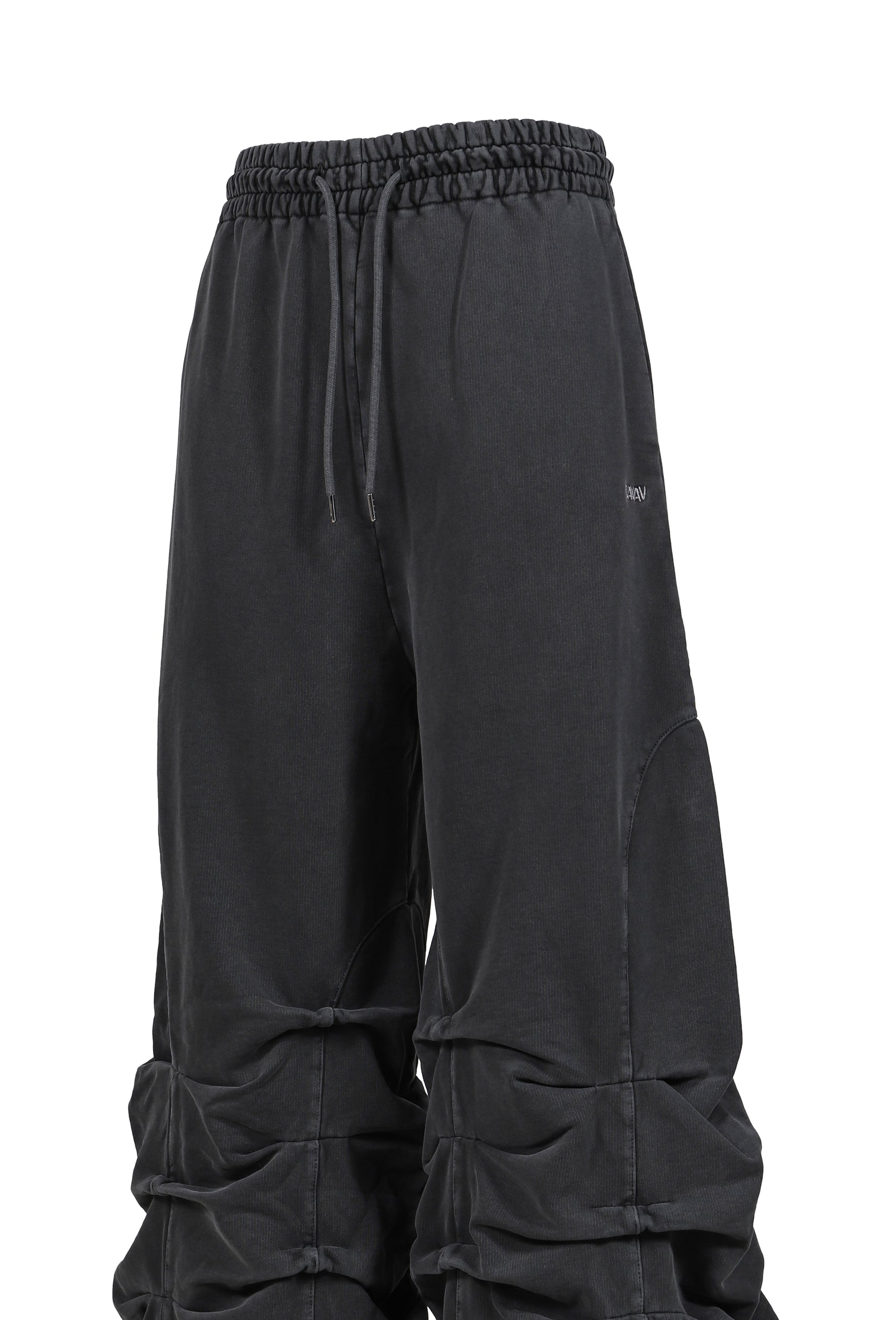 AVAVAV SMOCKED TRACK PANT WASHED BLACK / BLK