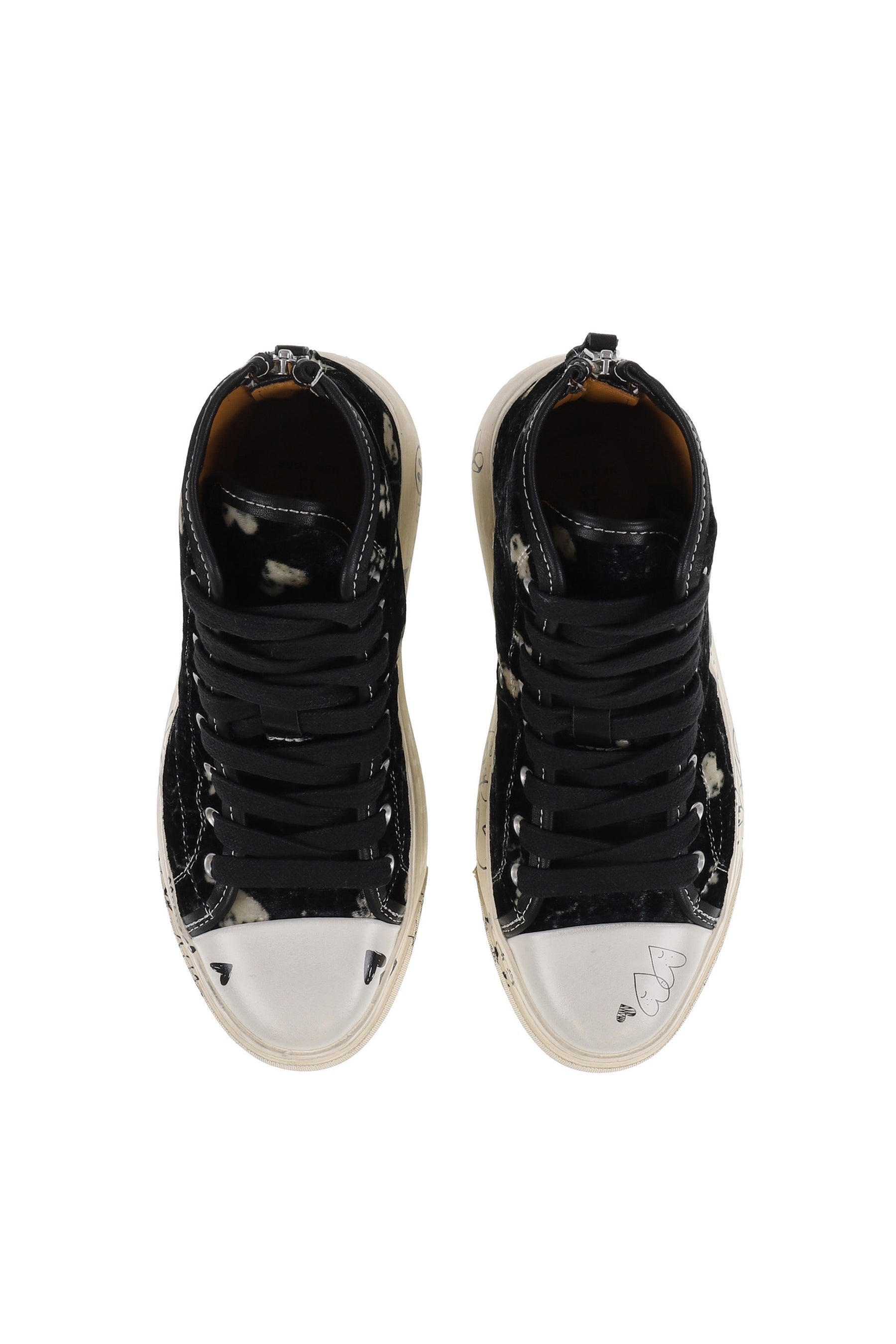 KURT HIGH TOP SNEAKER / HEARTS ON BLK GRAFFITI