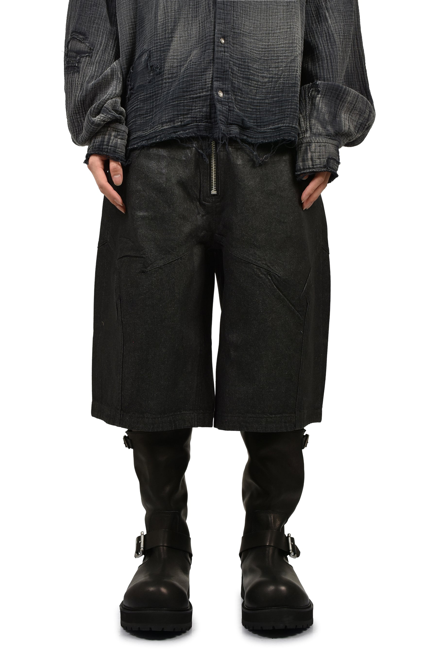 FILTH フィルス SS26 FRONT ZIP SHORTS / WAXED BLK - NUBIAN ヌビアン