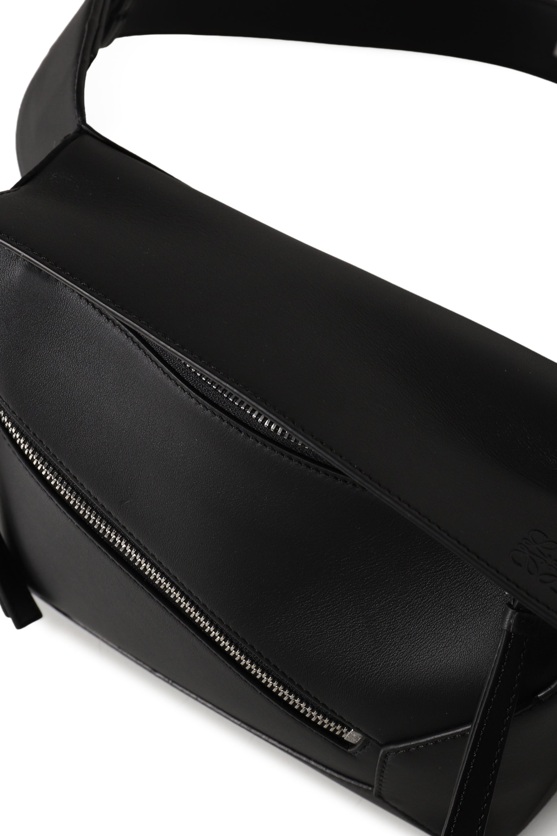 LOEWE (ロエベ) 商品名: PUZZLE SMALL BUMBAG ( LOEWE（ロエベ） バッグ ボディバッグ PUZZLE SMALL BUMBAG パズル