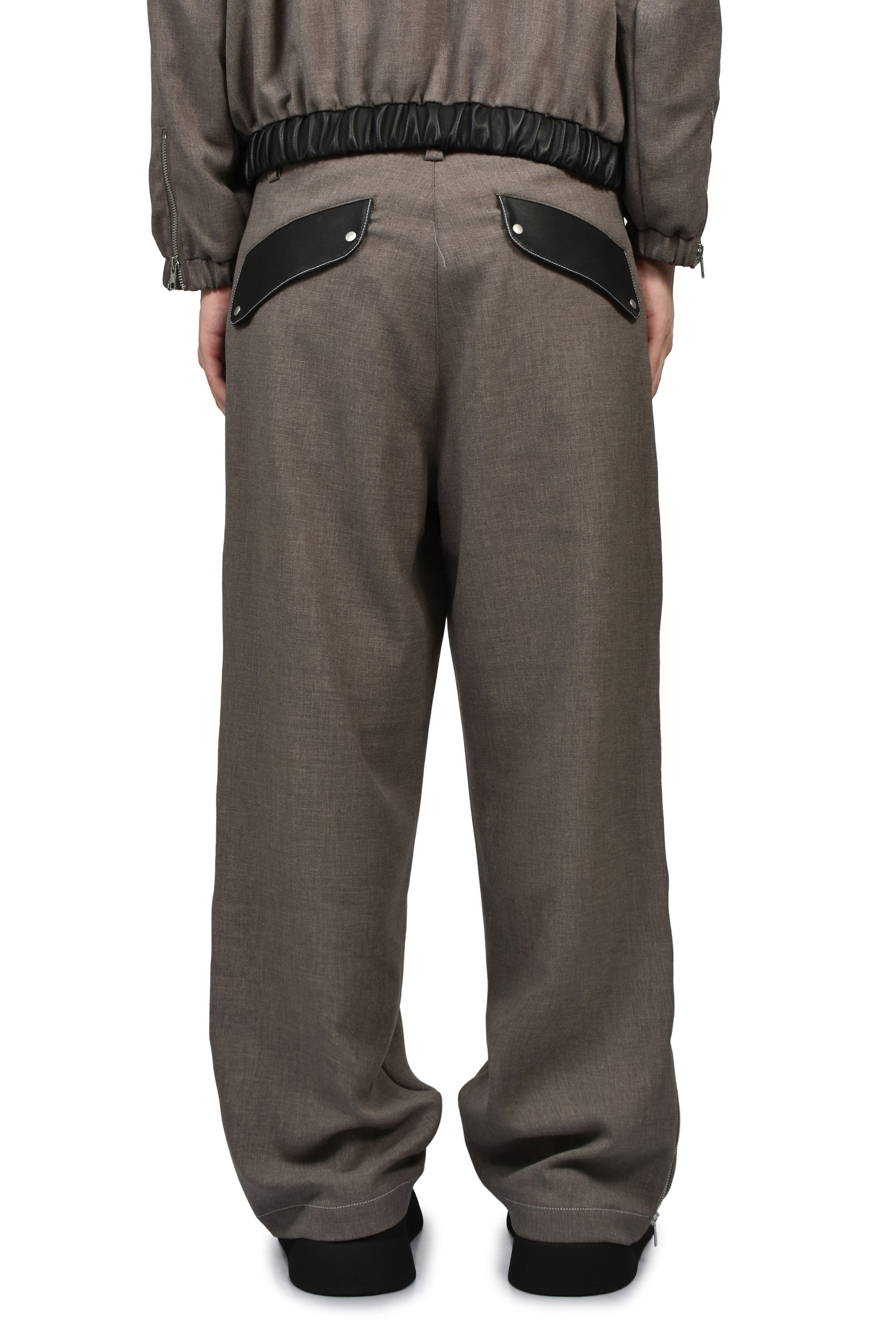 LES ARCS TROUSERS / KHA