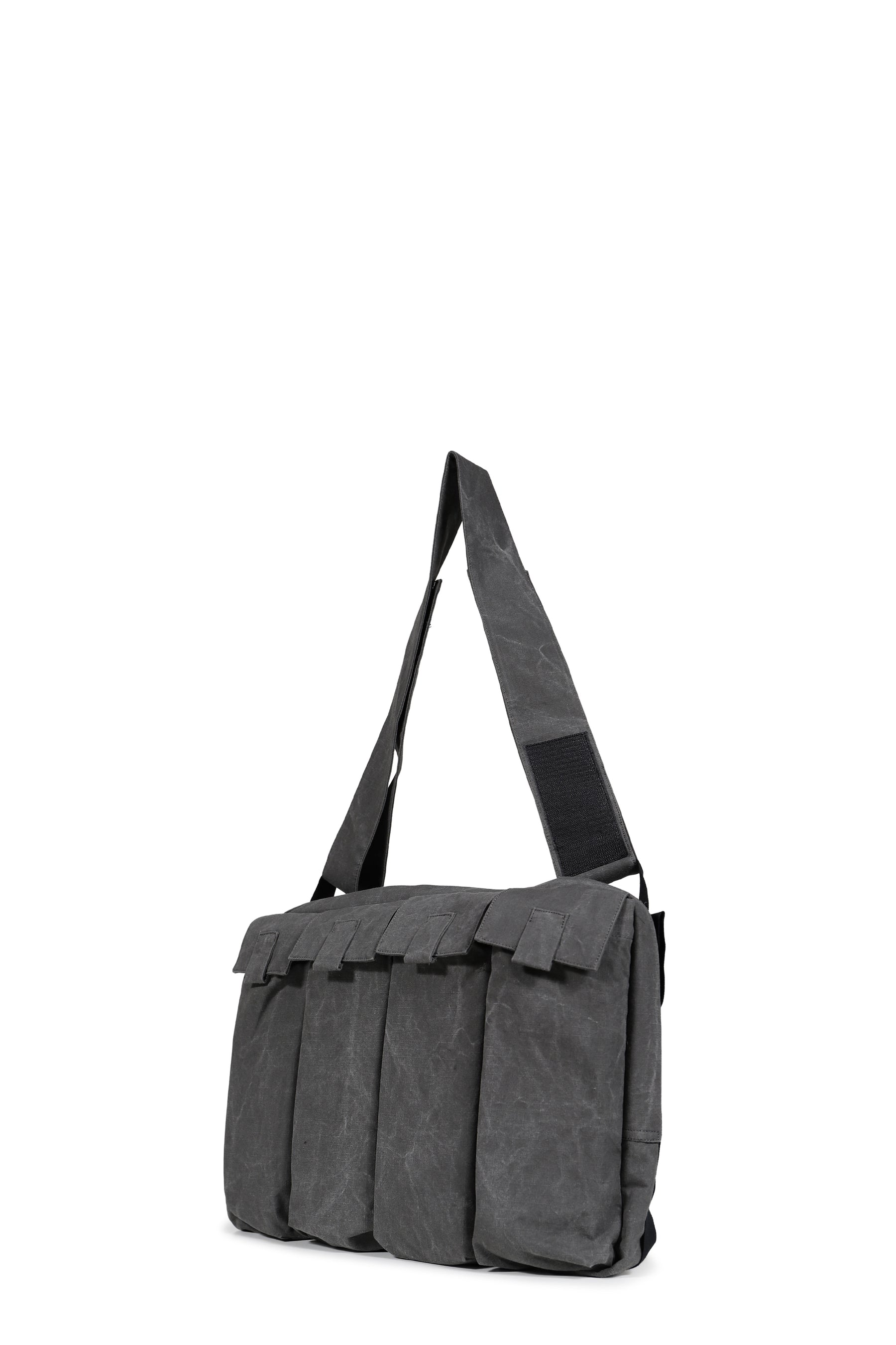 FANG BAG / CHA