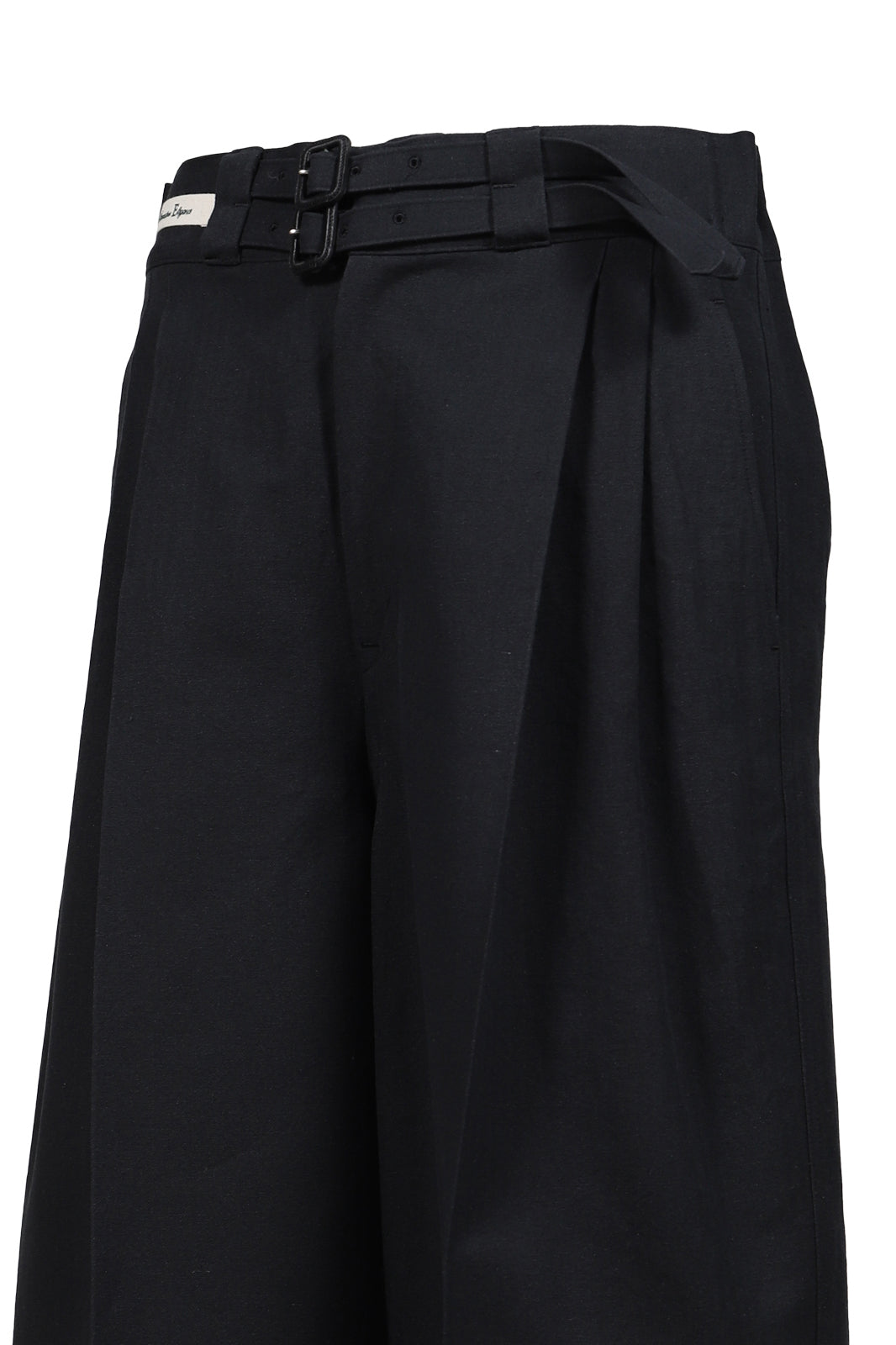 HOLIDAY SHORTS / BLACK