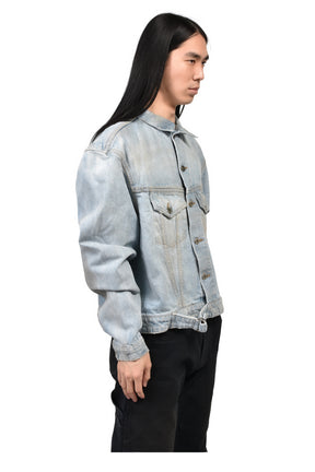 DENIM TRUCKER JACKET / LIGHT WASH