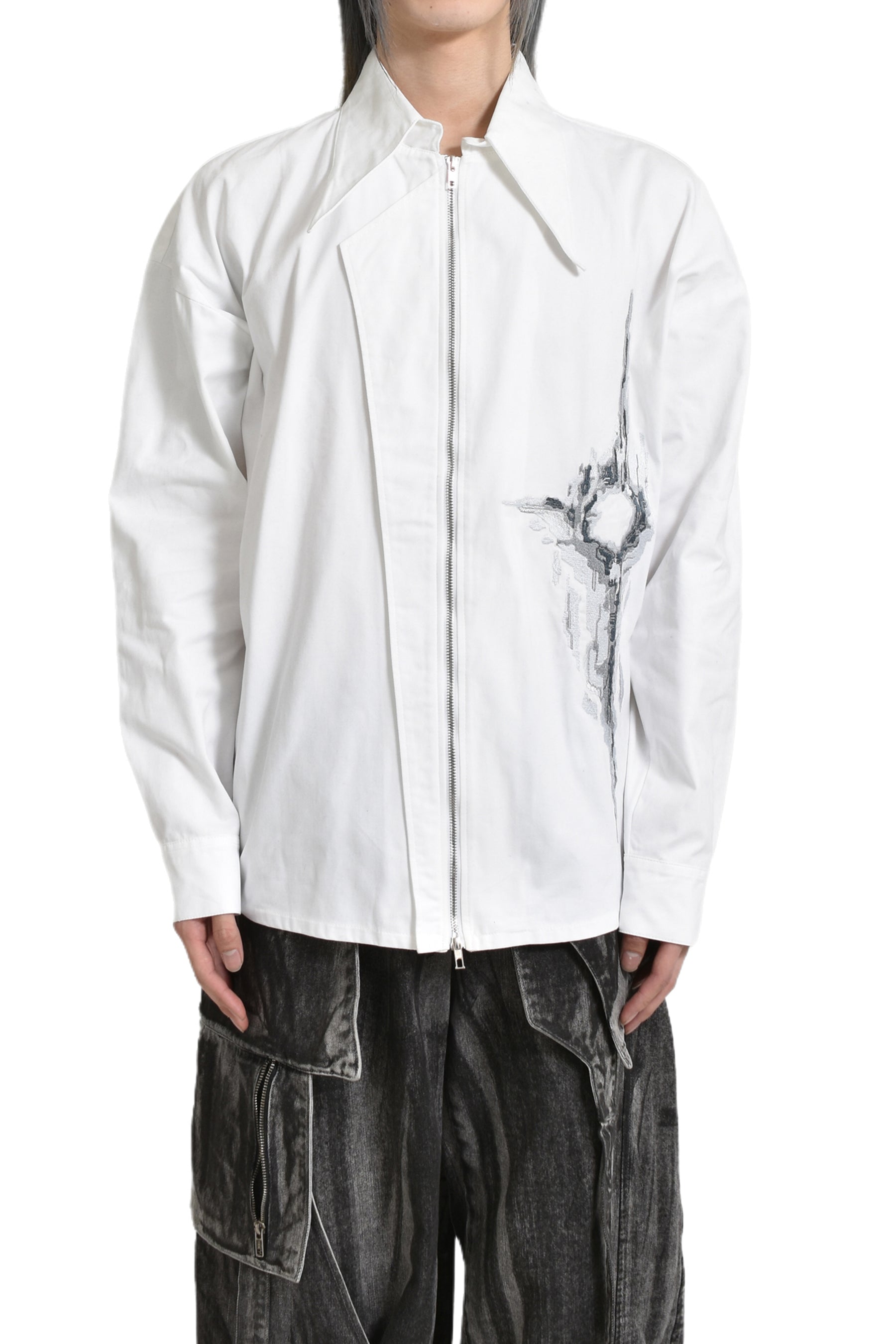 ERRXR:CORE LONGSLEEVE SHIRT / WHT