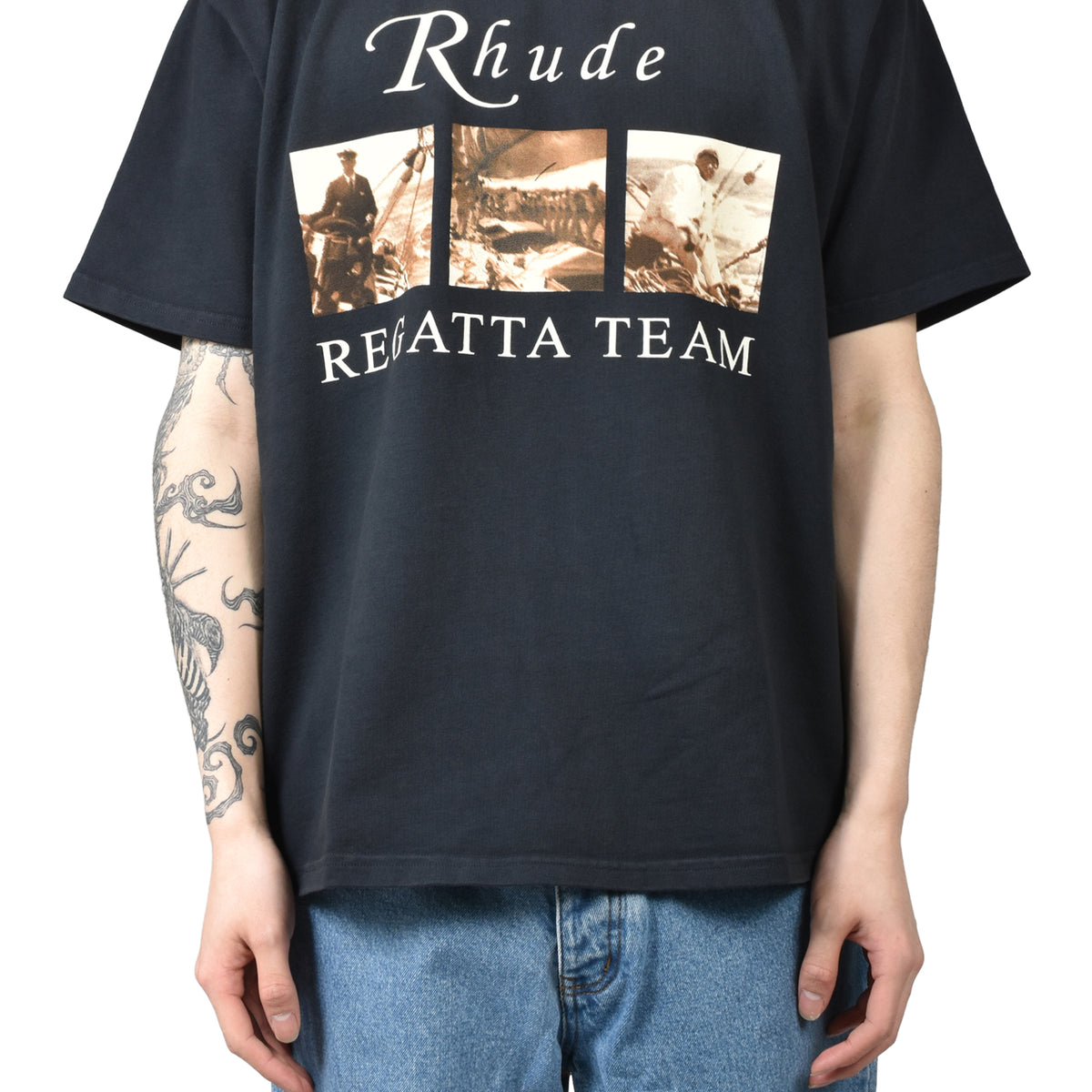 Rhude ルード SS26 USVI REGATTA TOUR TEE / VTG BLK - NUBIAN ヌビアン