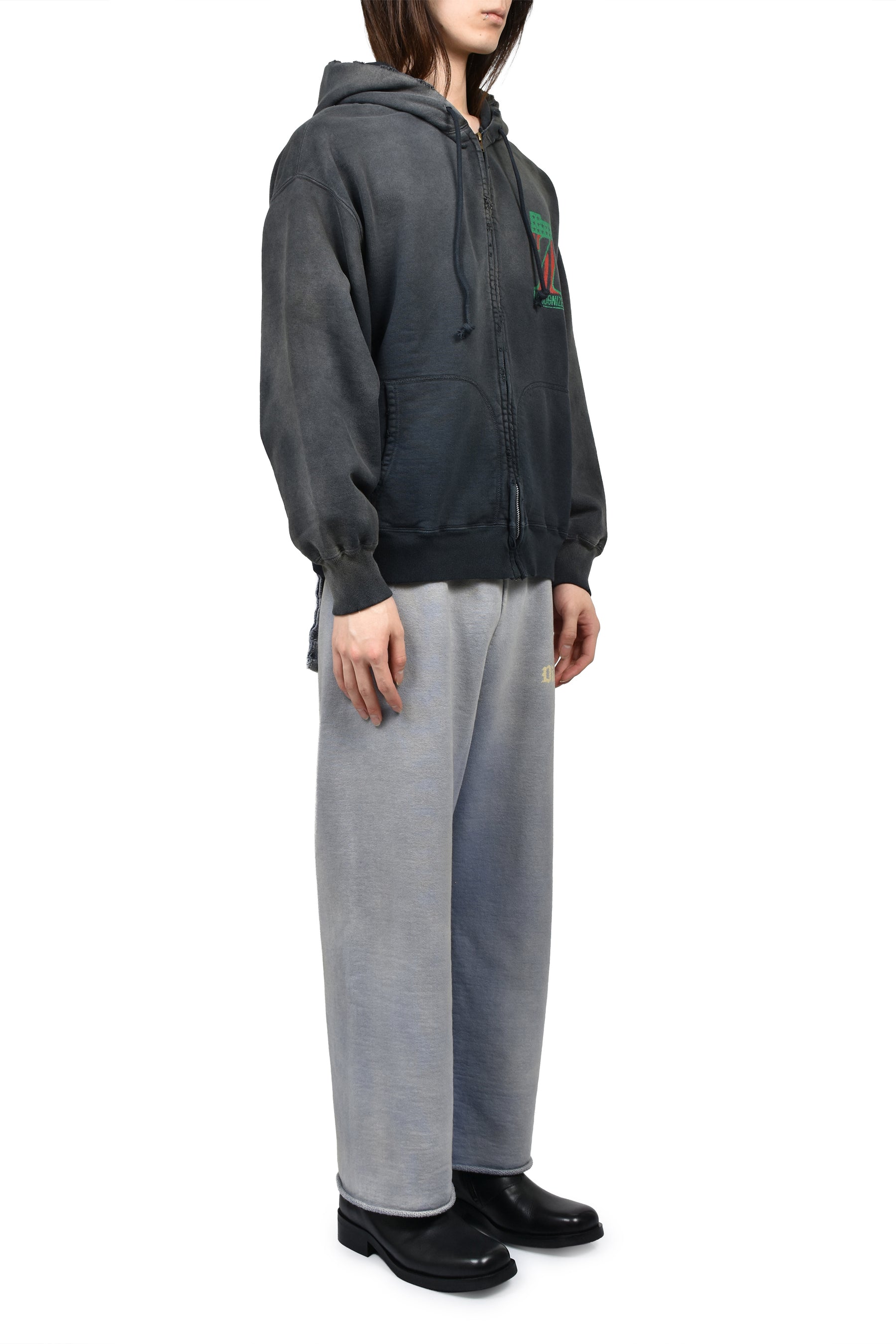 #7 VINYL ZIP HOODIE AGED / BLK