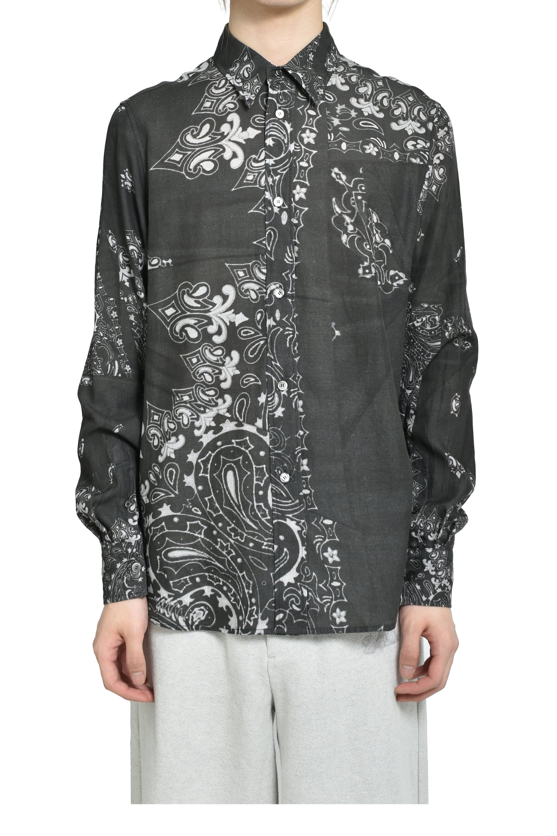 CRUSHED PAISLEY PRINT SHIRT / BLK