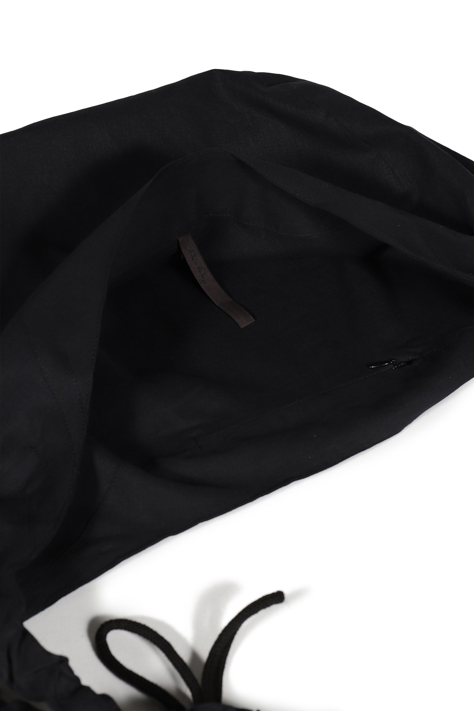 PIECK BAG / SHUNGITE BLK