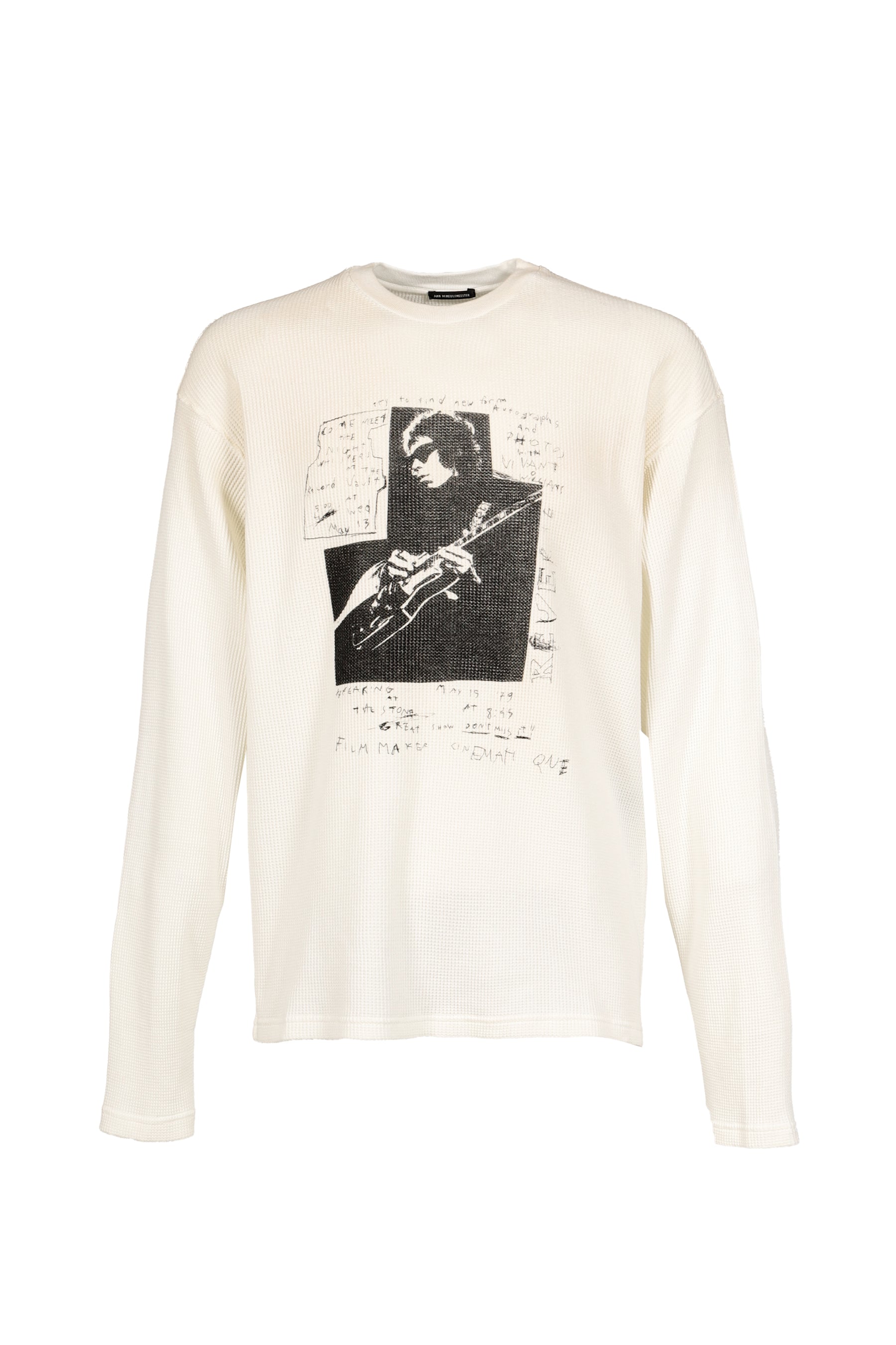 EMIL RELAX FIT BOXY T-SHIRT WITH "THE NIGHT WHISPERS" PRINT / WHT