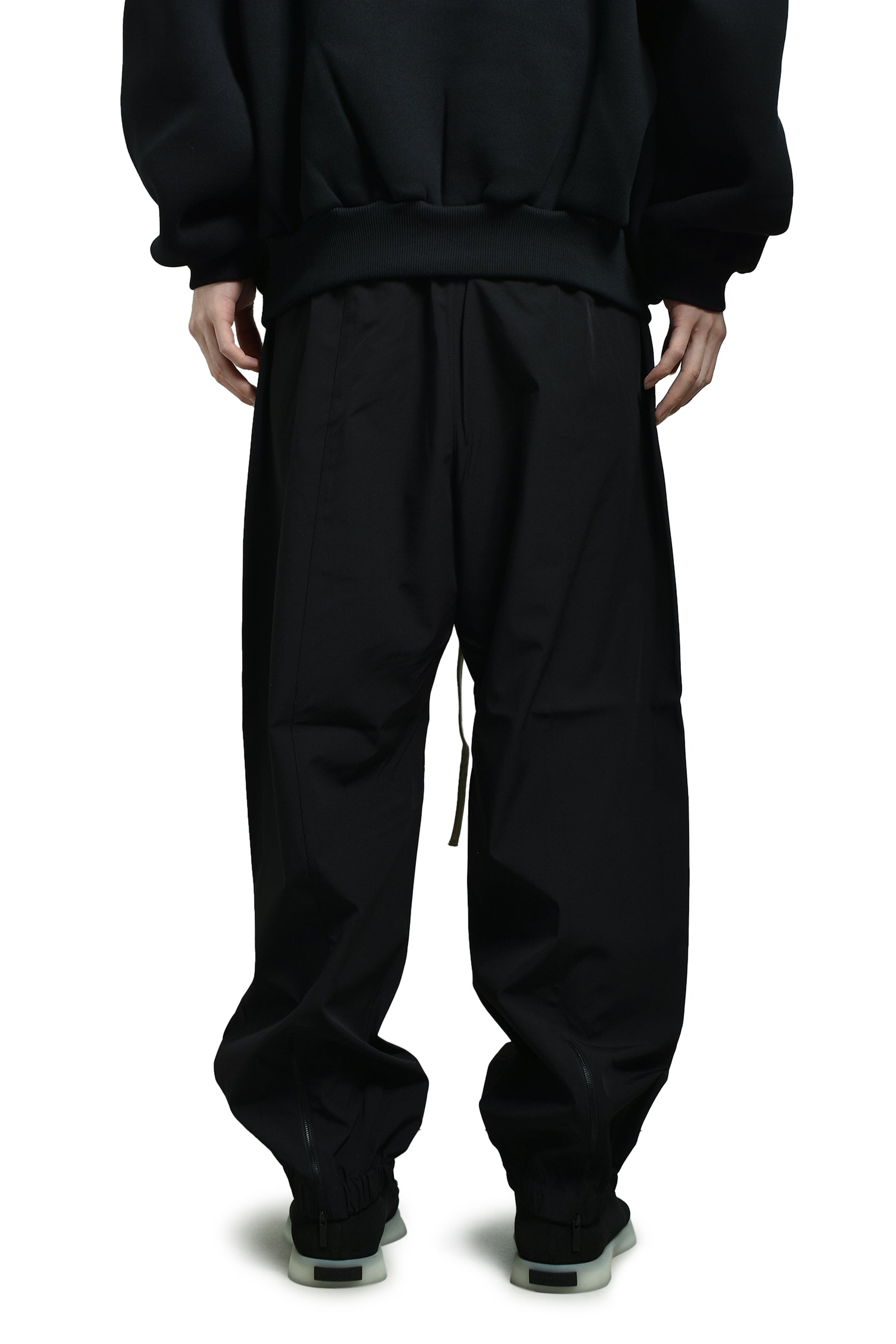 TRACKPANT / BLK