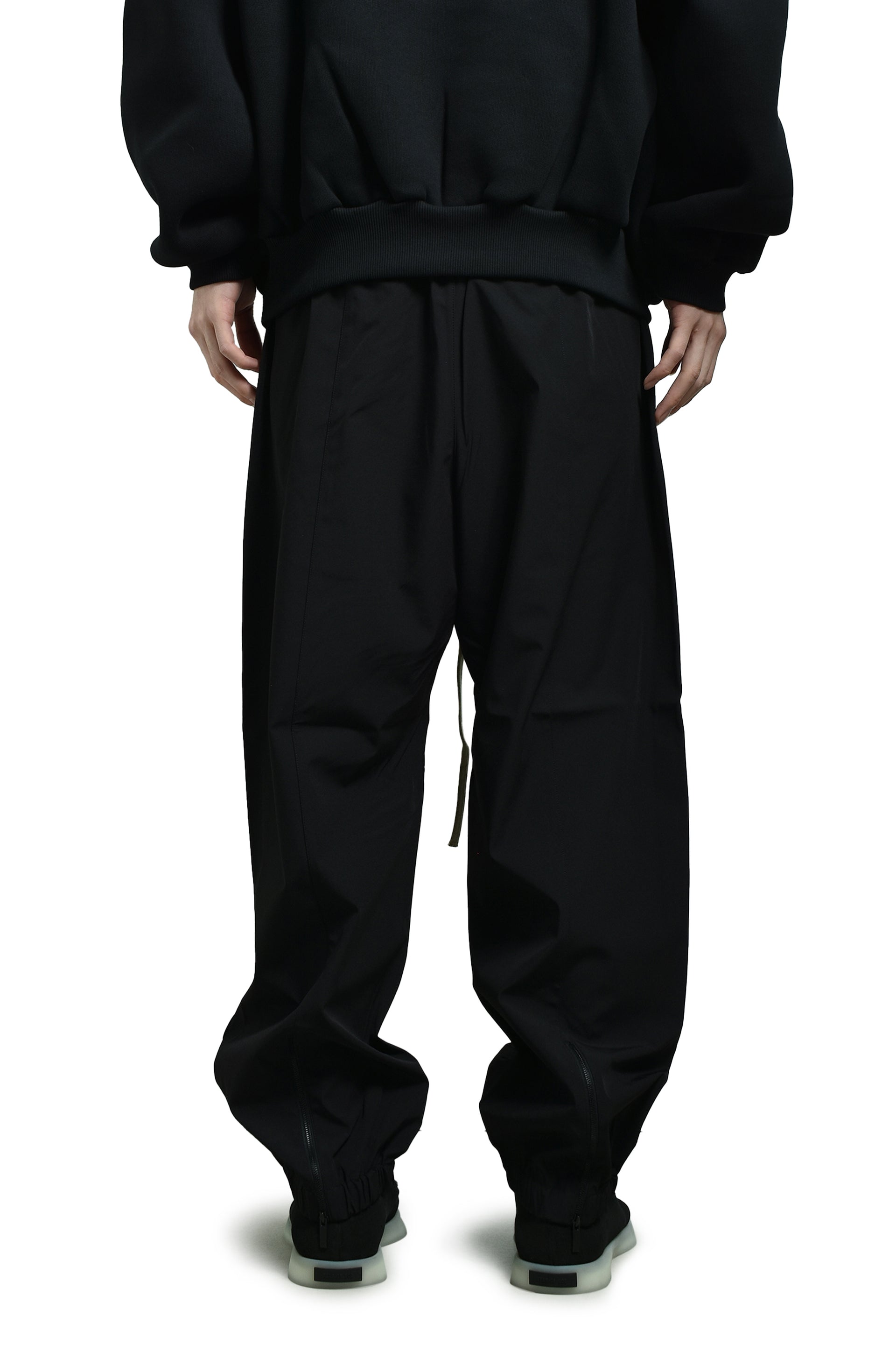 TRACKPANT / BLK
