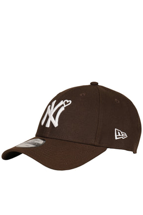 X NEWERA YANKEES CAP / BRW