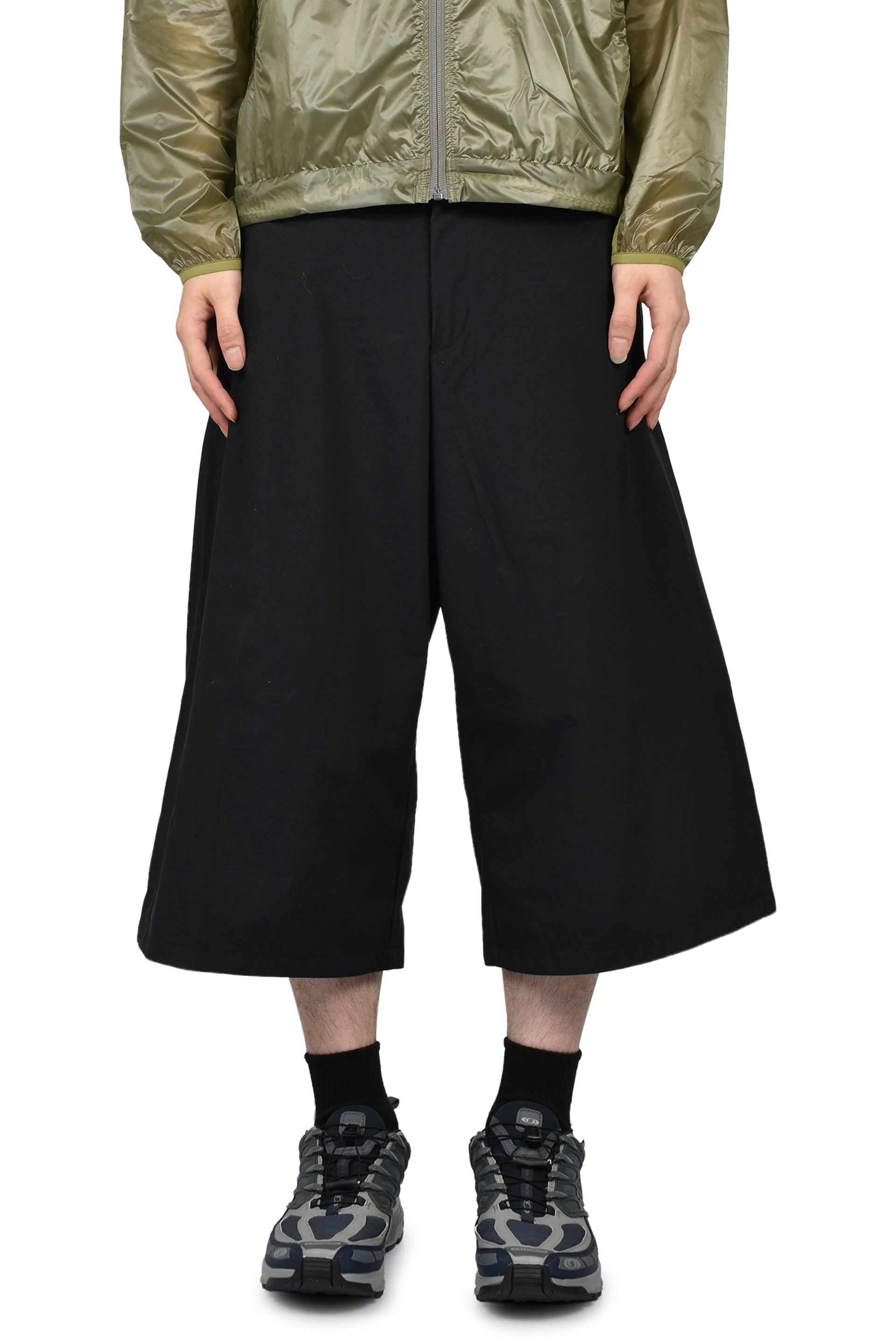 SY SHORTS / BLACK