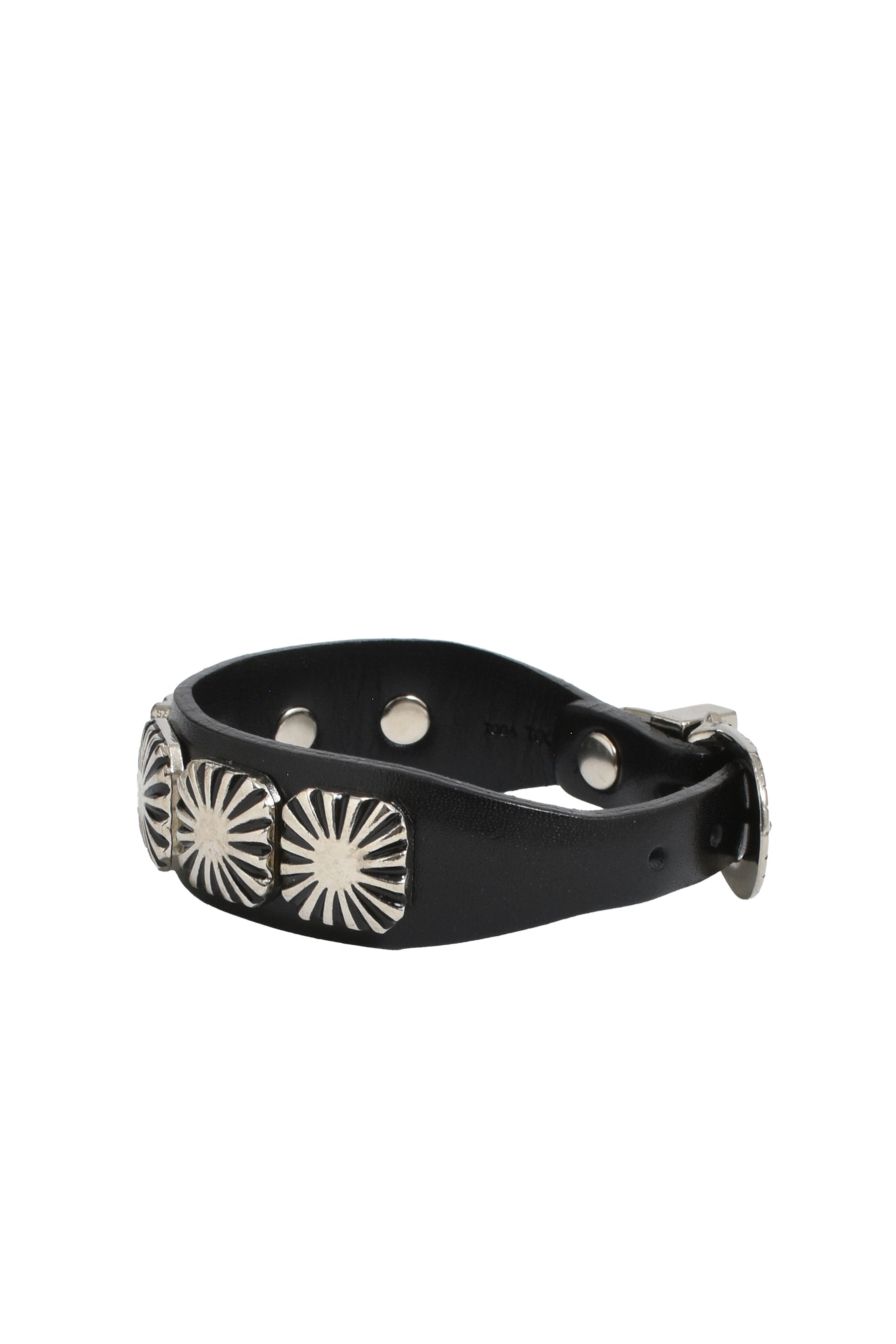 CONCHO LEATHER BANGLE / BLK