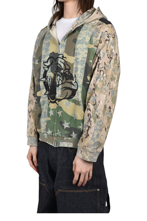 DISTRESSED CAMO HOODIE / CAMO