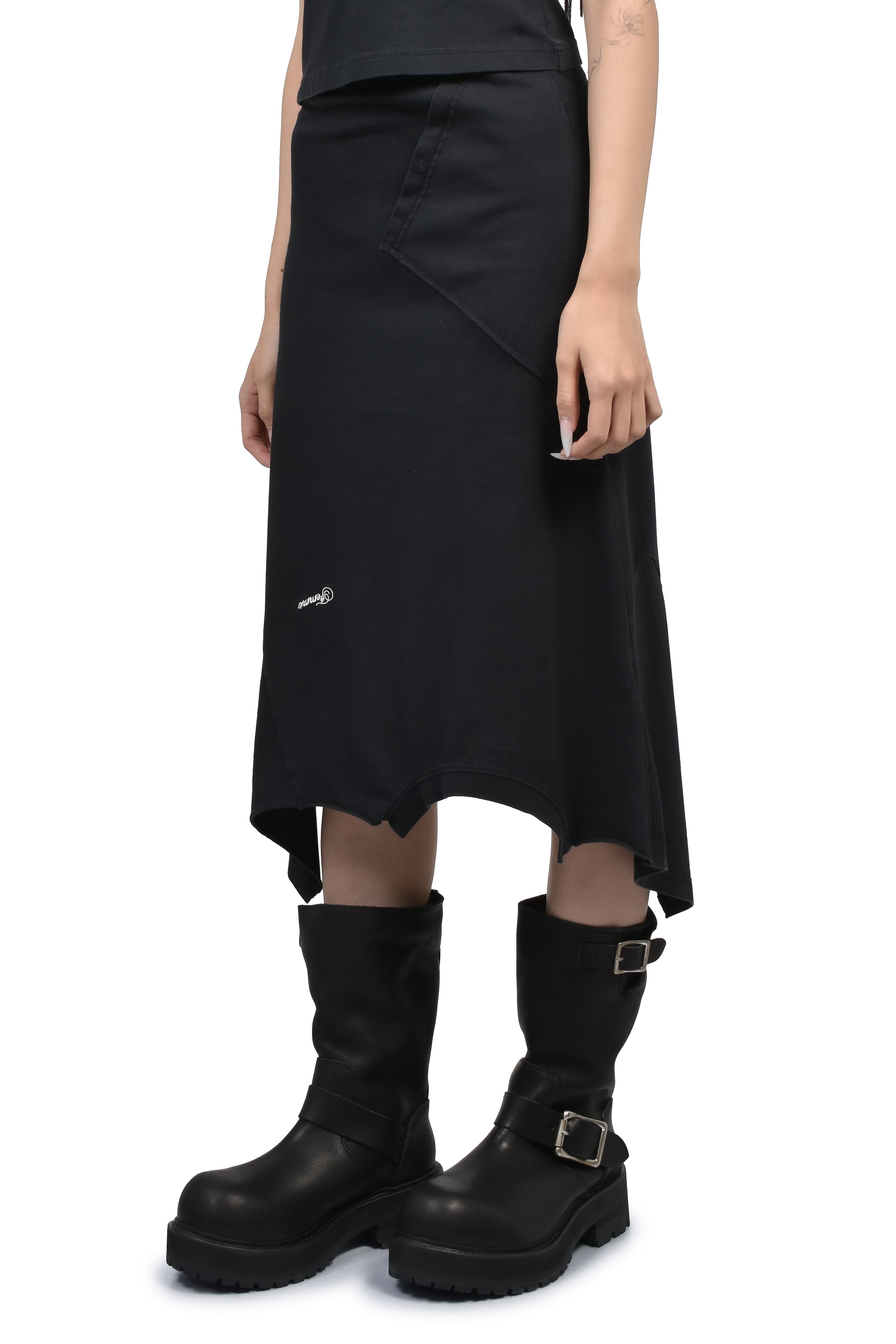 VETEMENTS ヴェトモン FW26 FEMME UPSIDE-DOWN SKIRT / BLK - NUBIAN