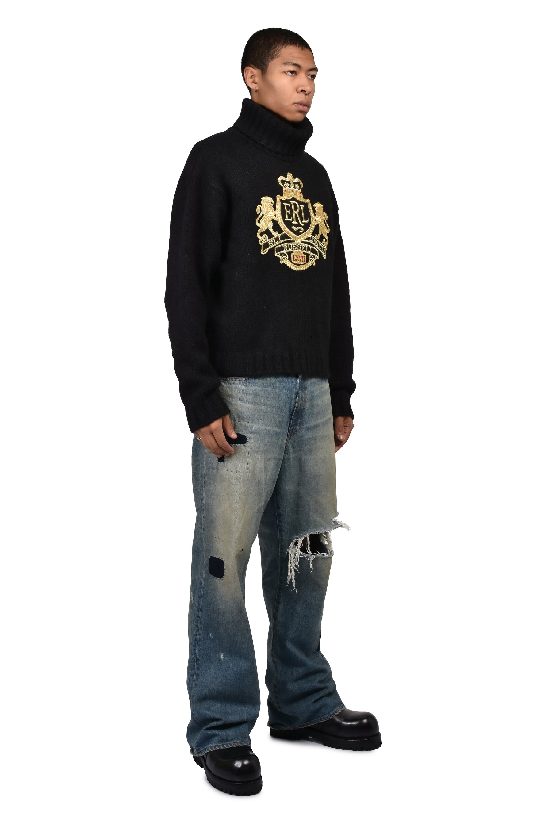 UNISEX CREST SWEATER KNIT / BLK