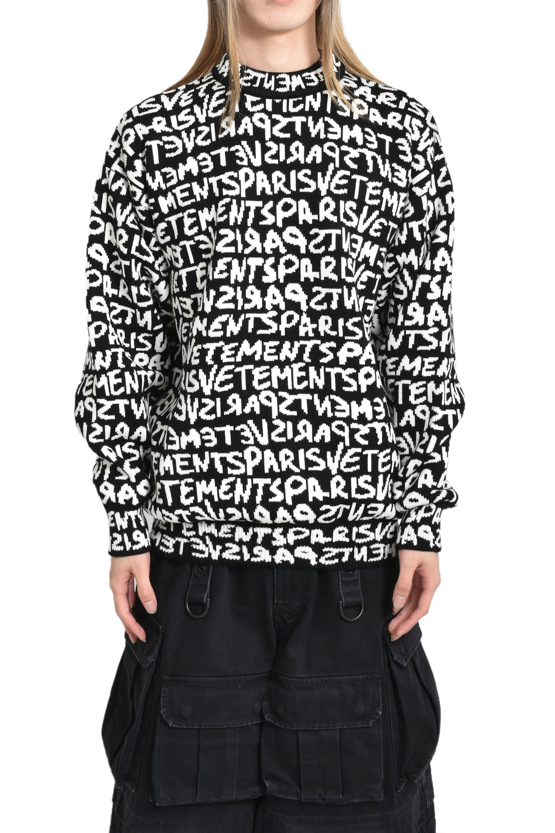 VETEMENTS PARIS MONOGRAM SWEATER / BLK WHT