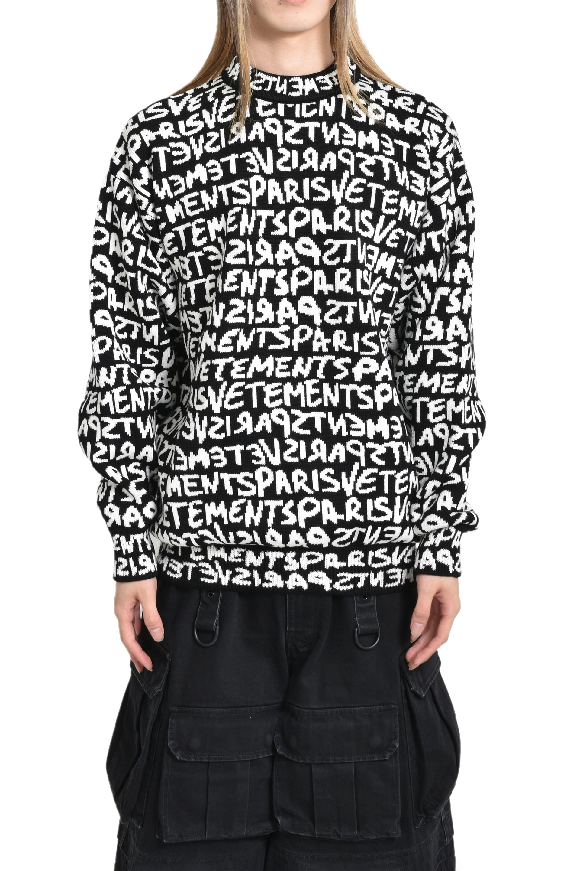 VETEMENTS VETEMENTS PARIS MONOGRAM SWEATER / BLK WHT