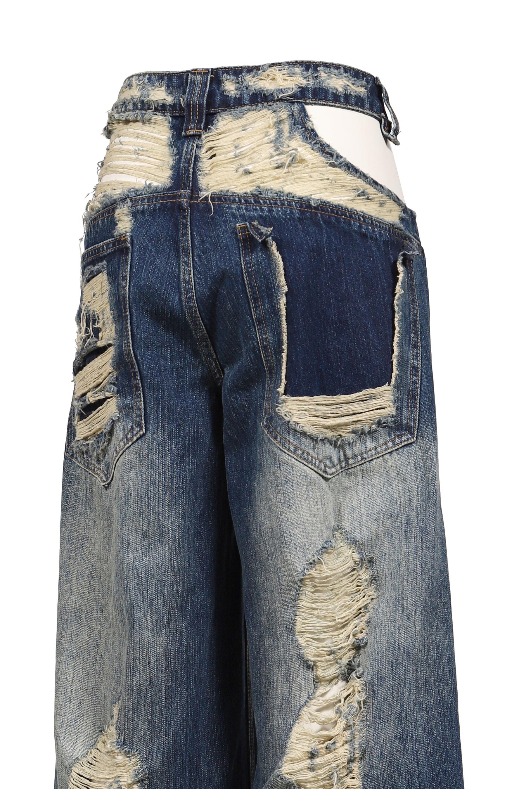 DISTRESSED CUT-OUT COLOSSUS JEANS / BLU