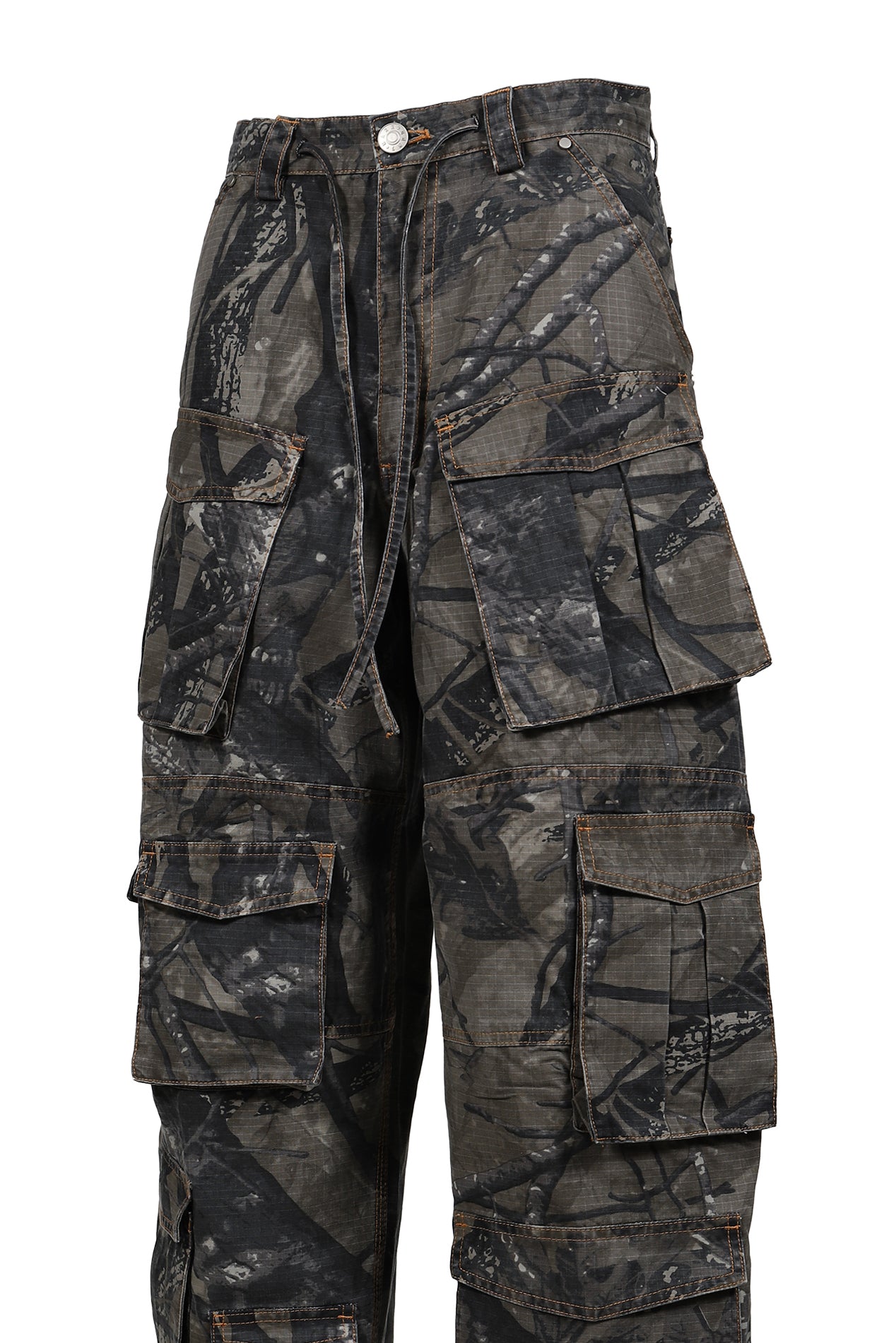 CAMO MULTI-POCKET CARGO PANTS / CAMO