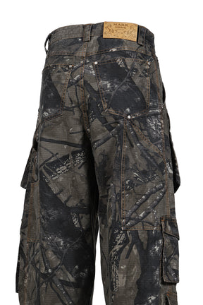 CAMO MULTI-POCKET CARGO PANTS / CAMO
