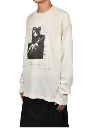 EMIL RELAX FIT BOXY T-SHIRT WITH "THE NIGHT WHISPERS" PRINT / WHT