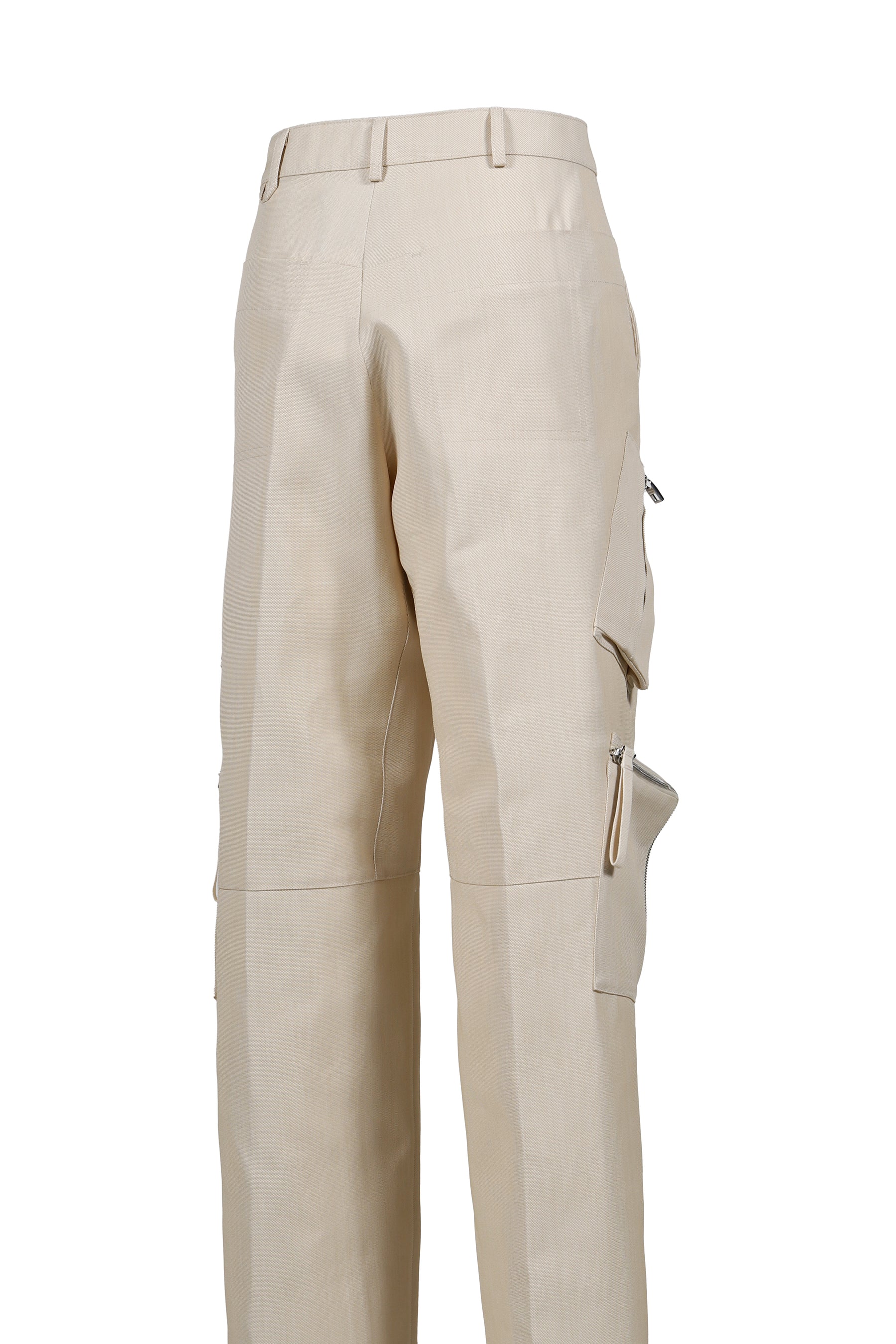 LE CARGO ATELIER / L BEI 