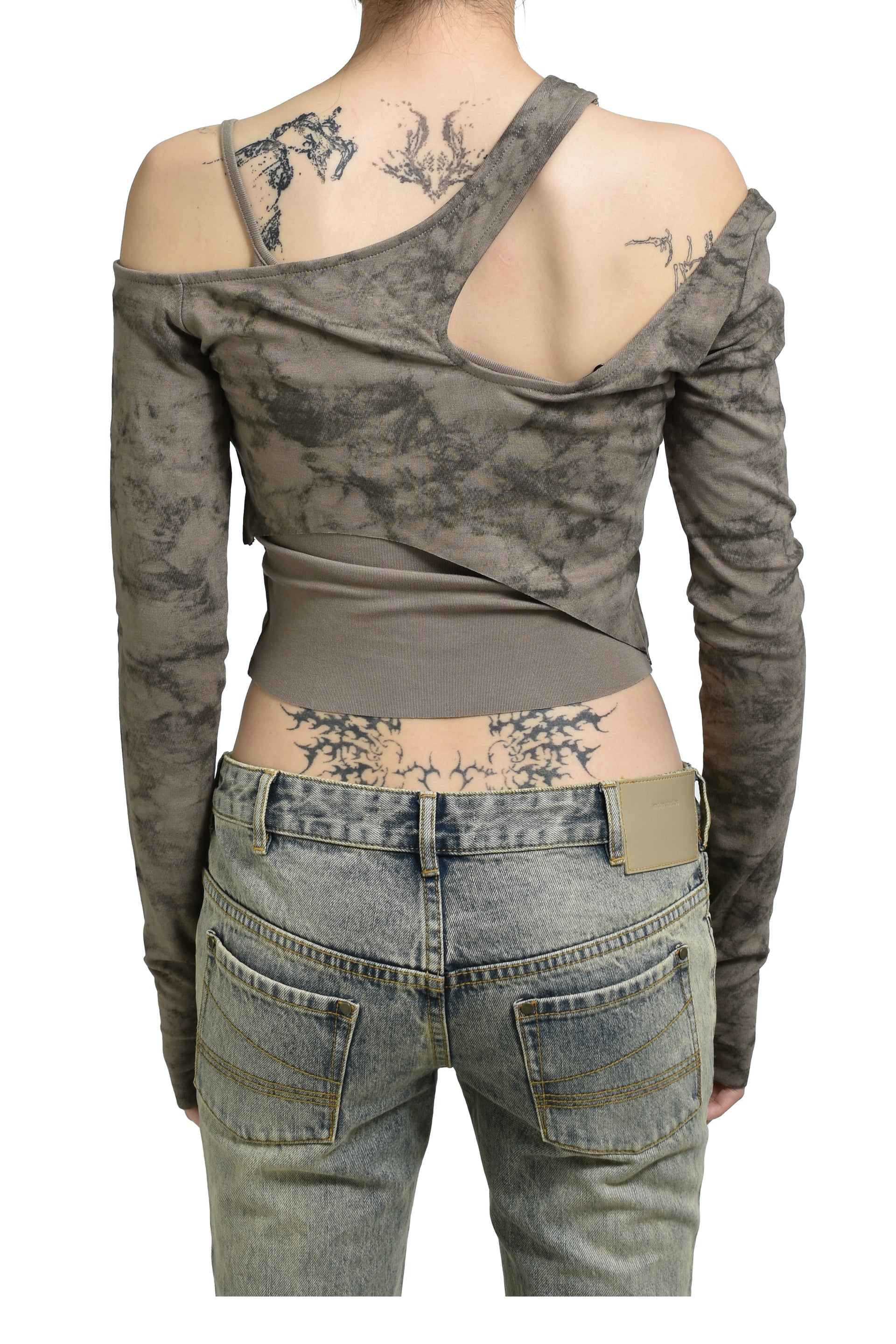 VIVAMUS OFF SHOULDER CUTSEWN / BRW