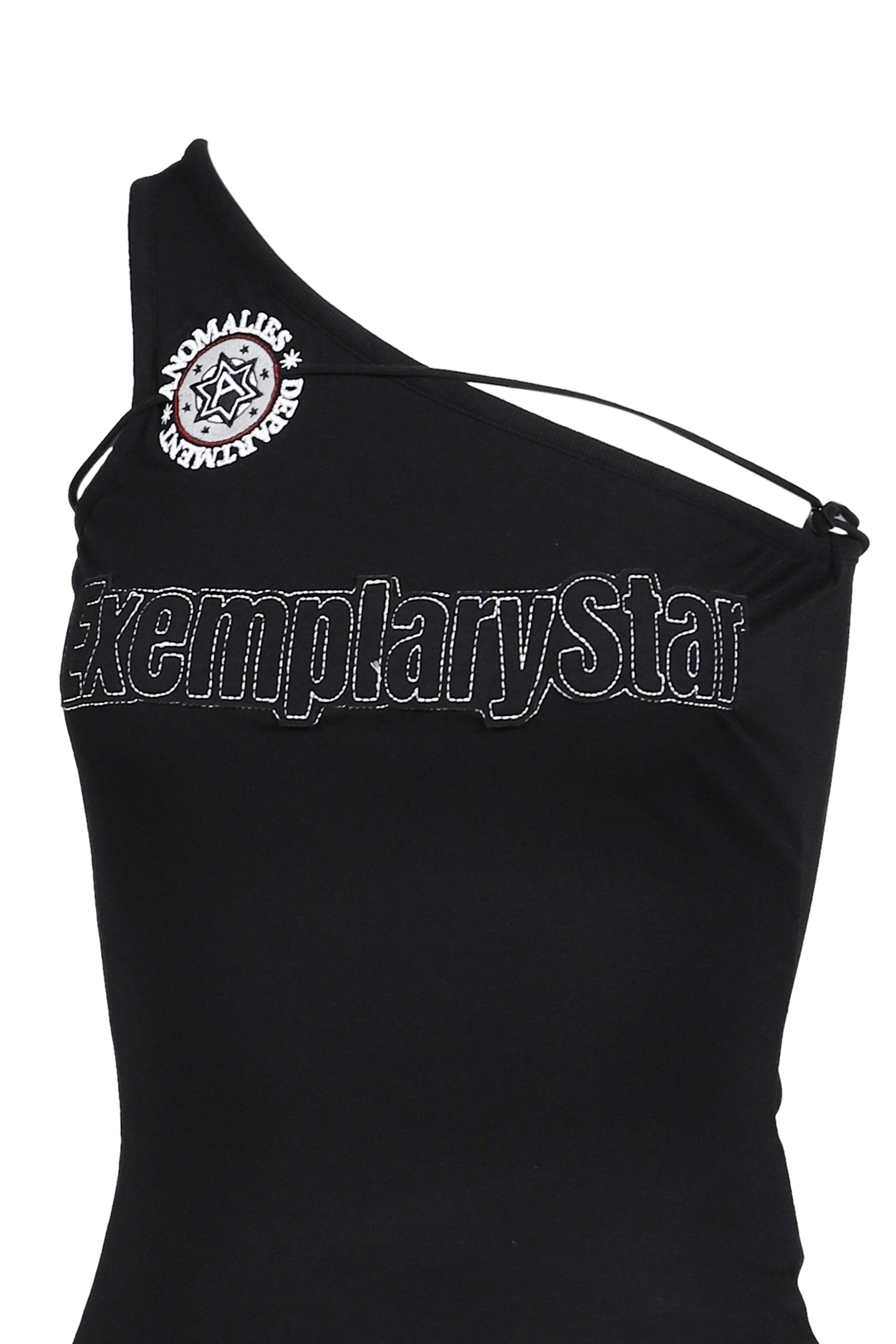 BADGE APPLIQUE TIE-UP OFF-SHOULDER TOP / BLK