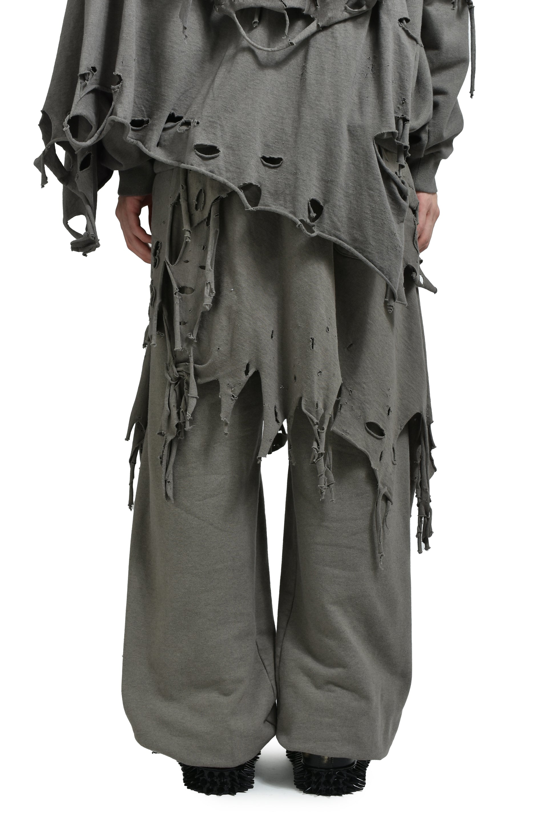 PHANTOM FRAYED SWEATPANTS / GRY