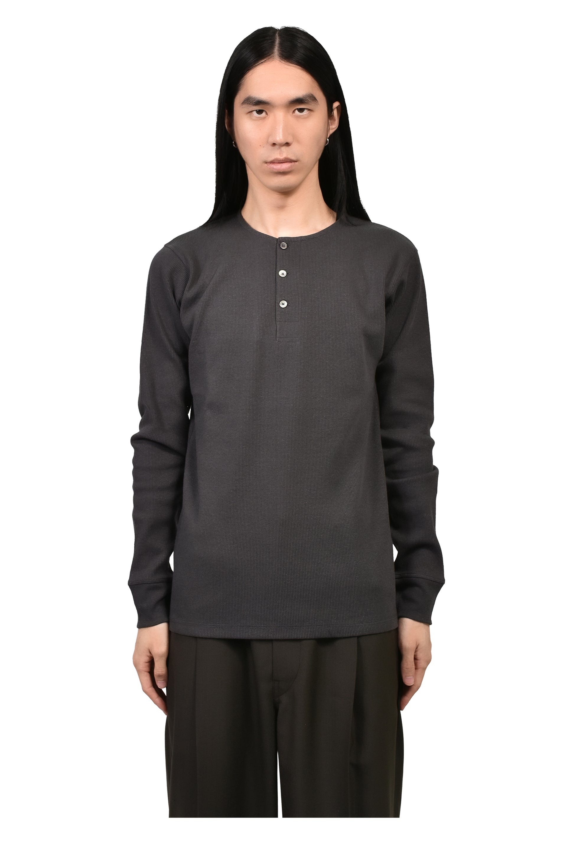 LONG SLEEVE HENLEY / BASALT