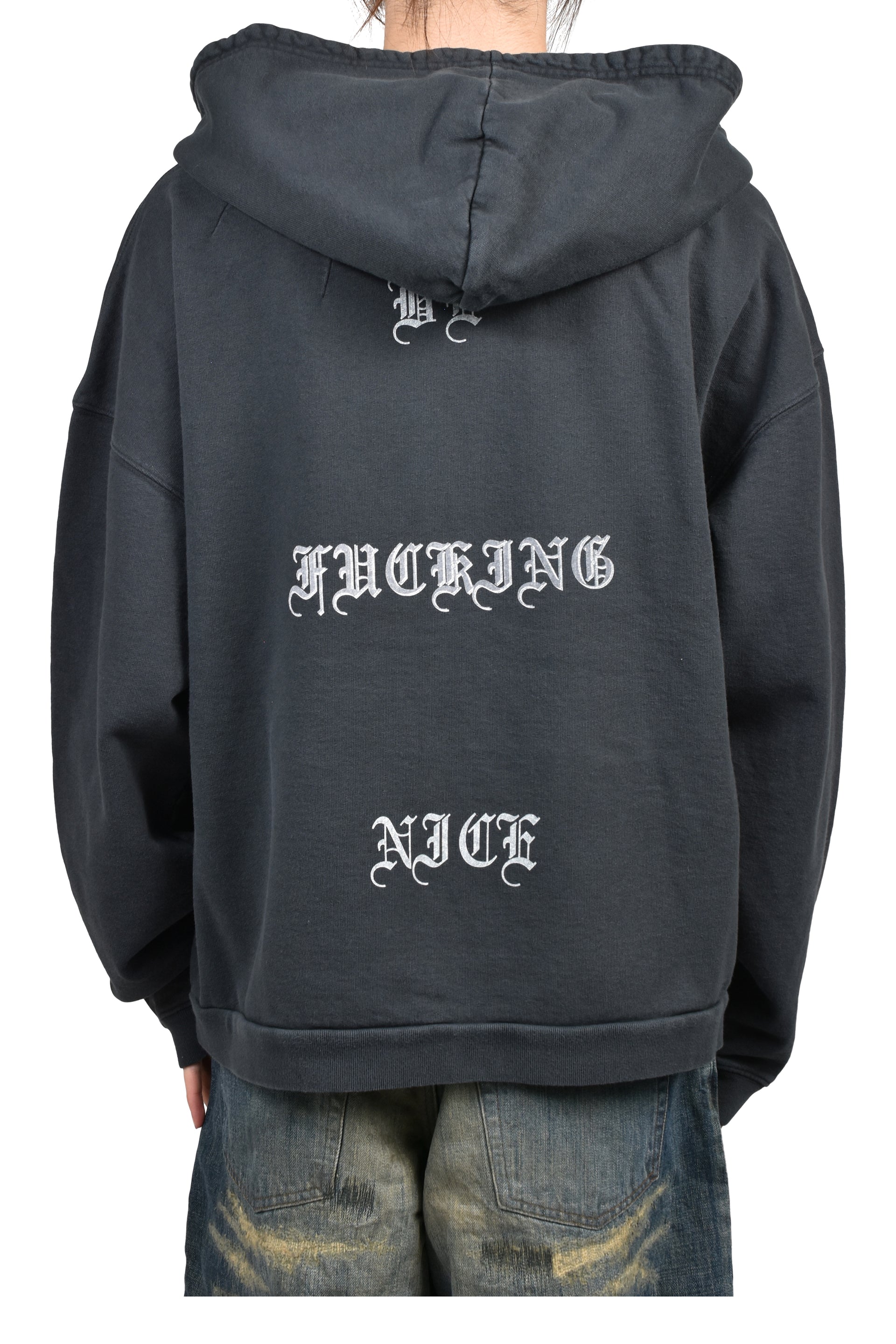 LOVE ME ZIP HOODIE / BLK